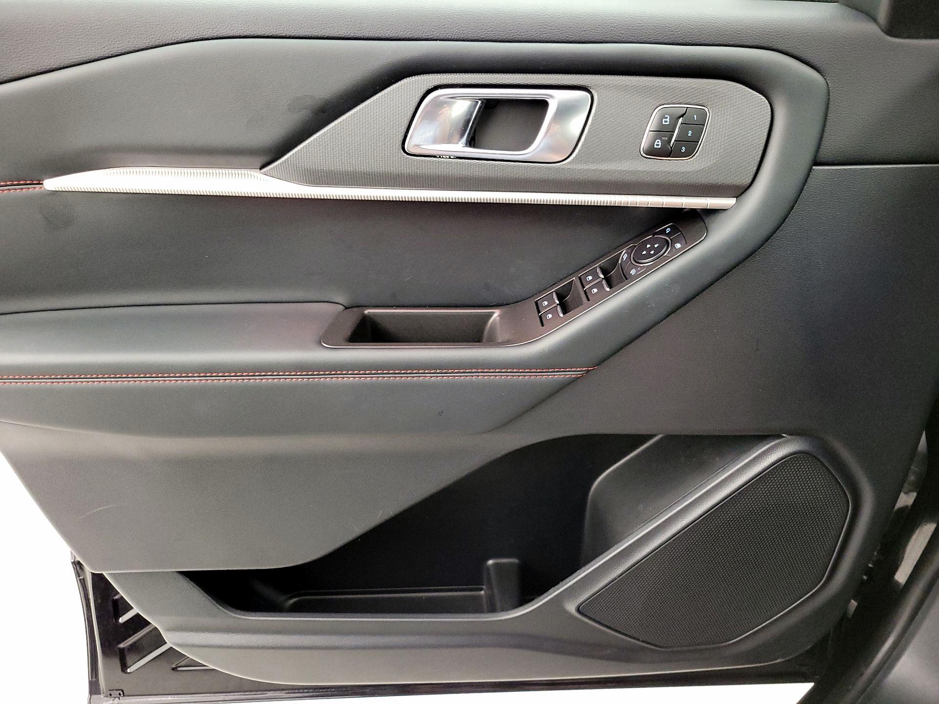 Thumbnail: 2025 Ford Explorer - 12