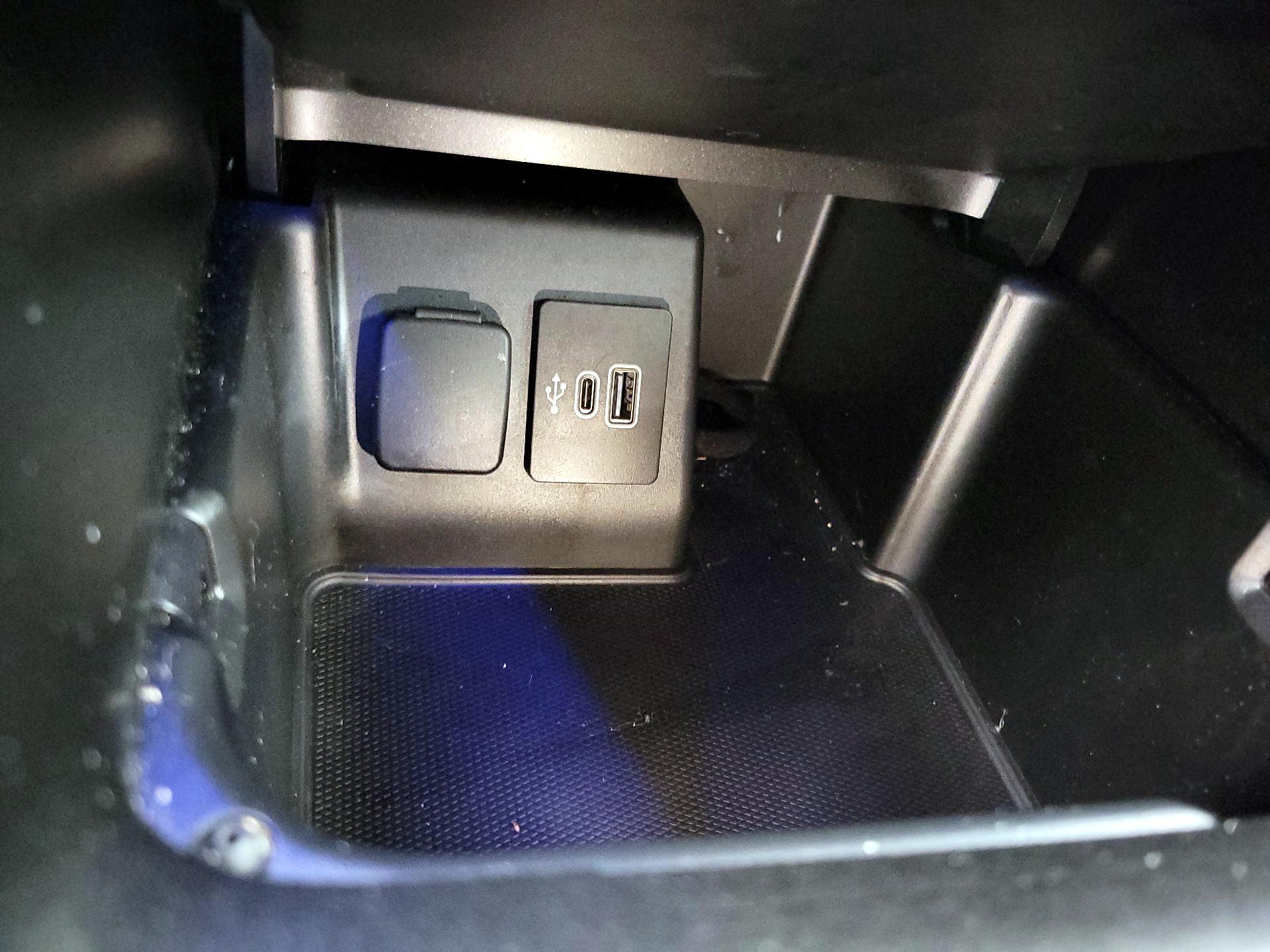 Thumbnail: 2025 Ford Explorer - 19