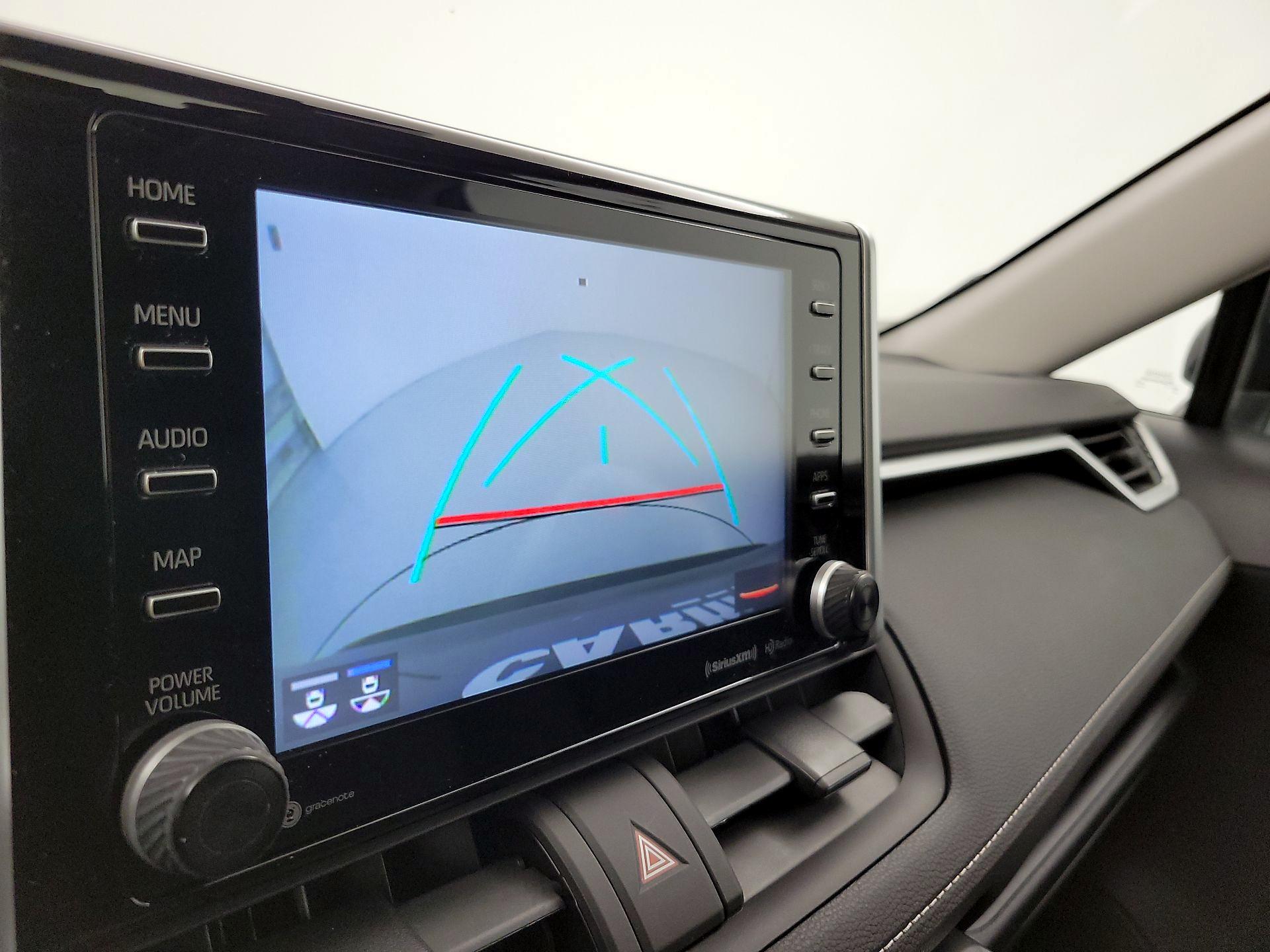 Thumbnail: 2020 Toyota RAV4 - 15