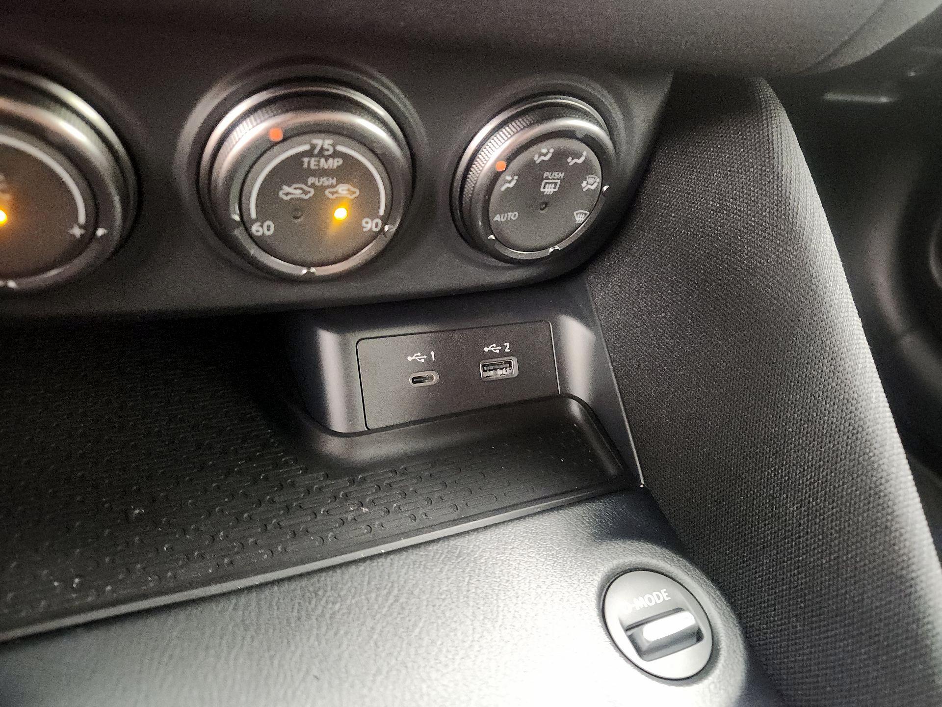 Thumbnail: 2024 Nissan Z - 17