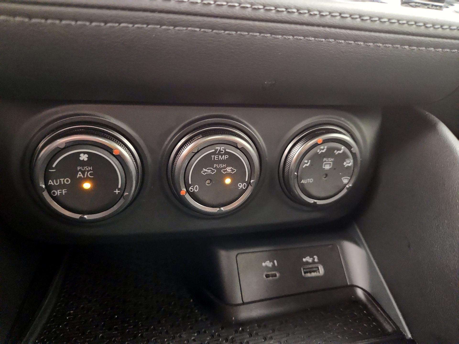 Thumbnail: 2024 Nissan Z - 15