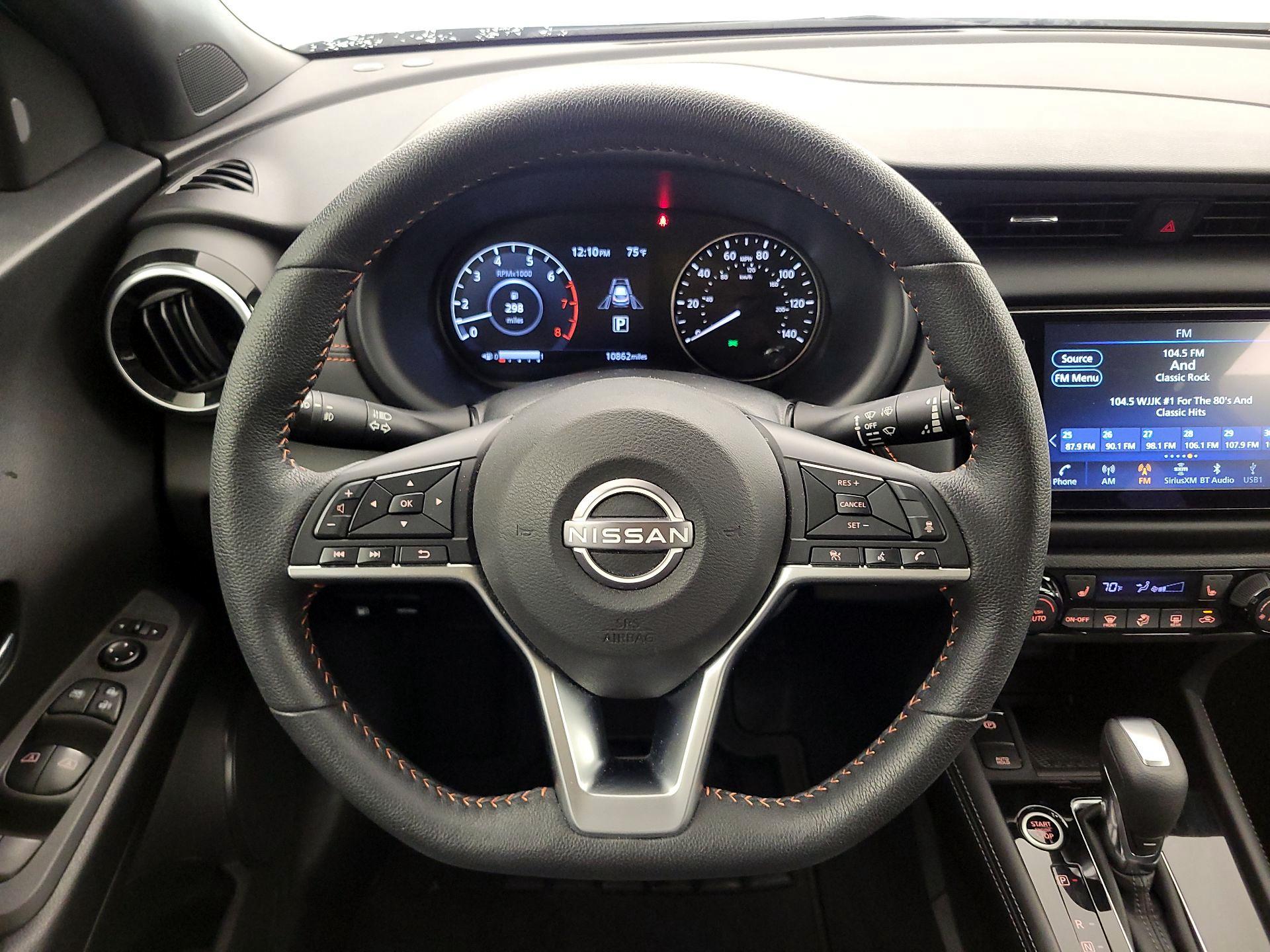 Thumbnail: 2023 Nissan Kicks - 10