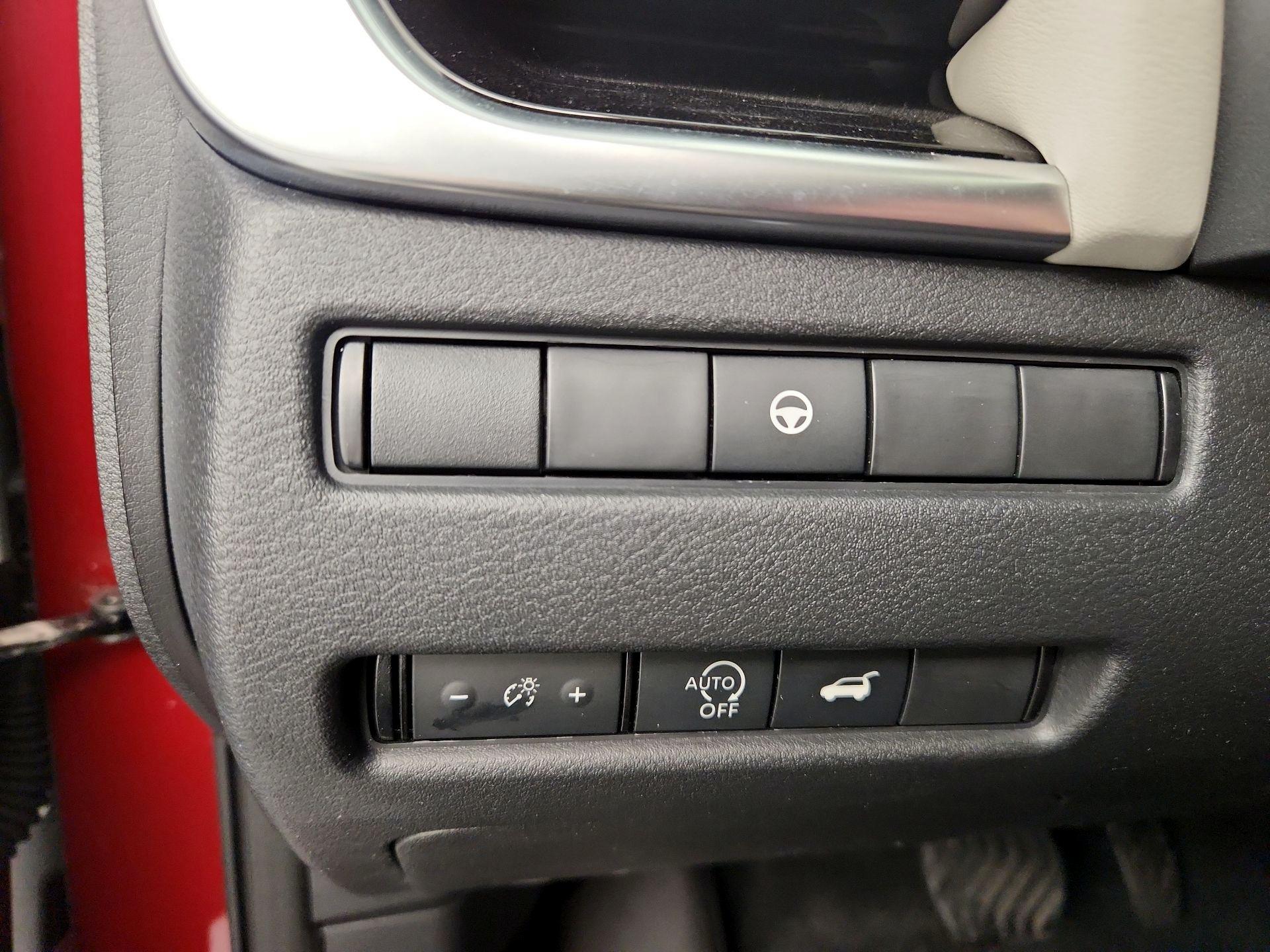 Thumbnail: 2023 Nissan Rogue - 13