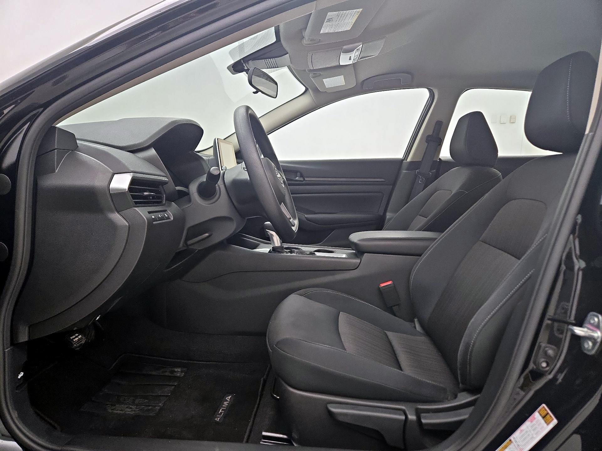 Thumbnail: 2025 Nissan Altima - 11