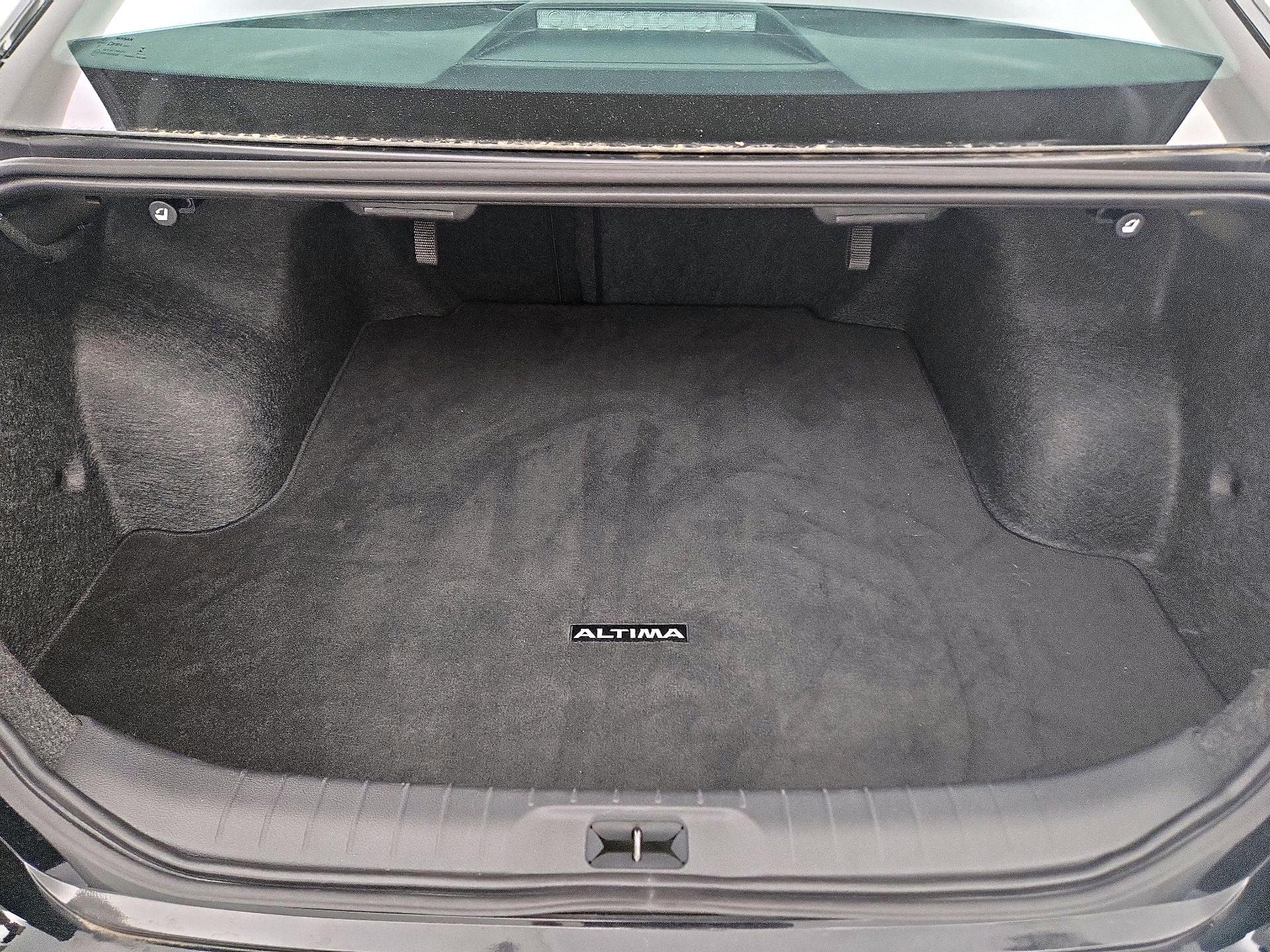 Thumbnail: 2025 Nissan Altima - 20