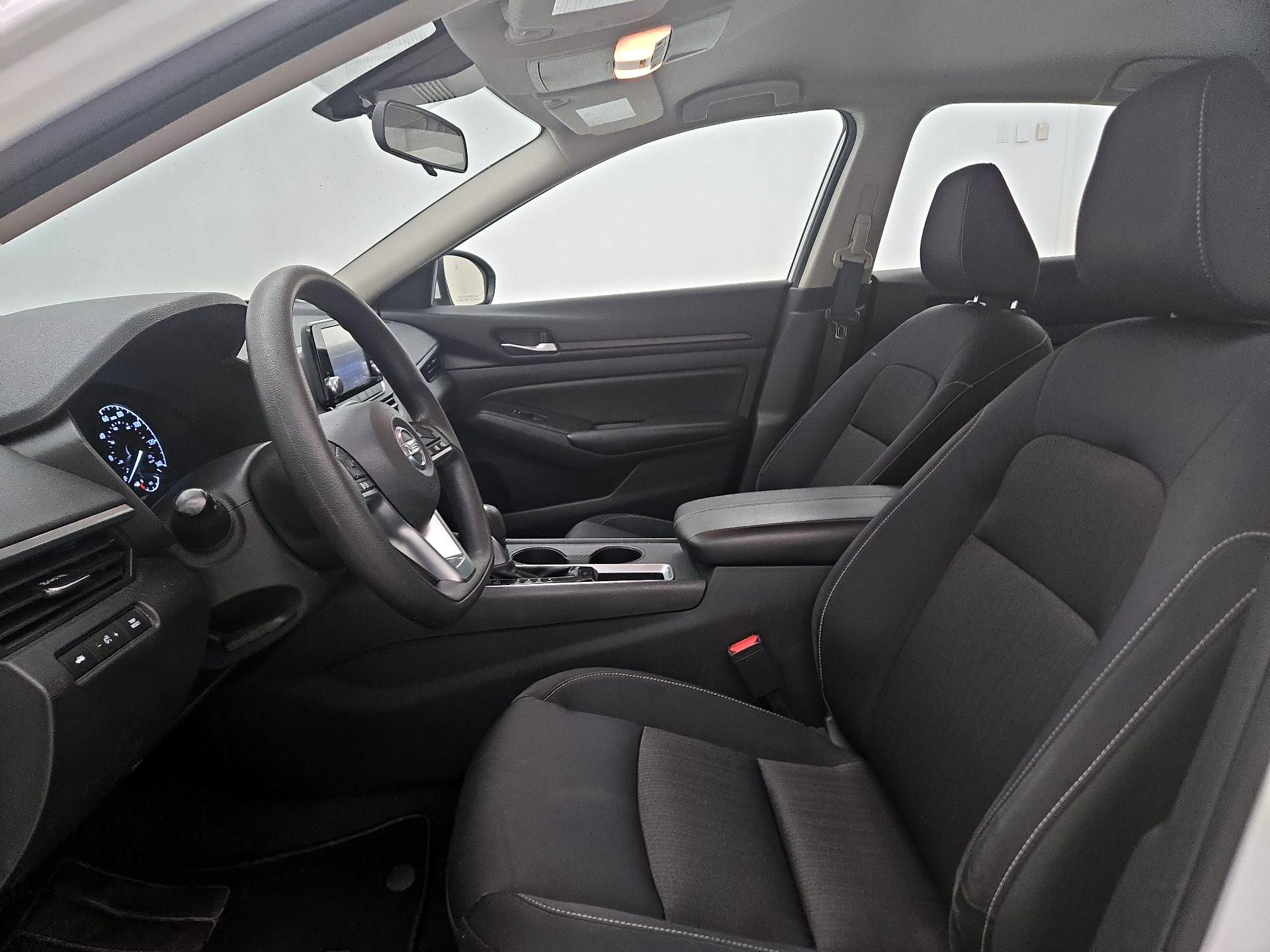 Thumbnail: 2022 Nissan Altima - 11