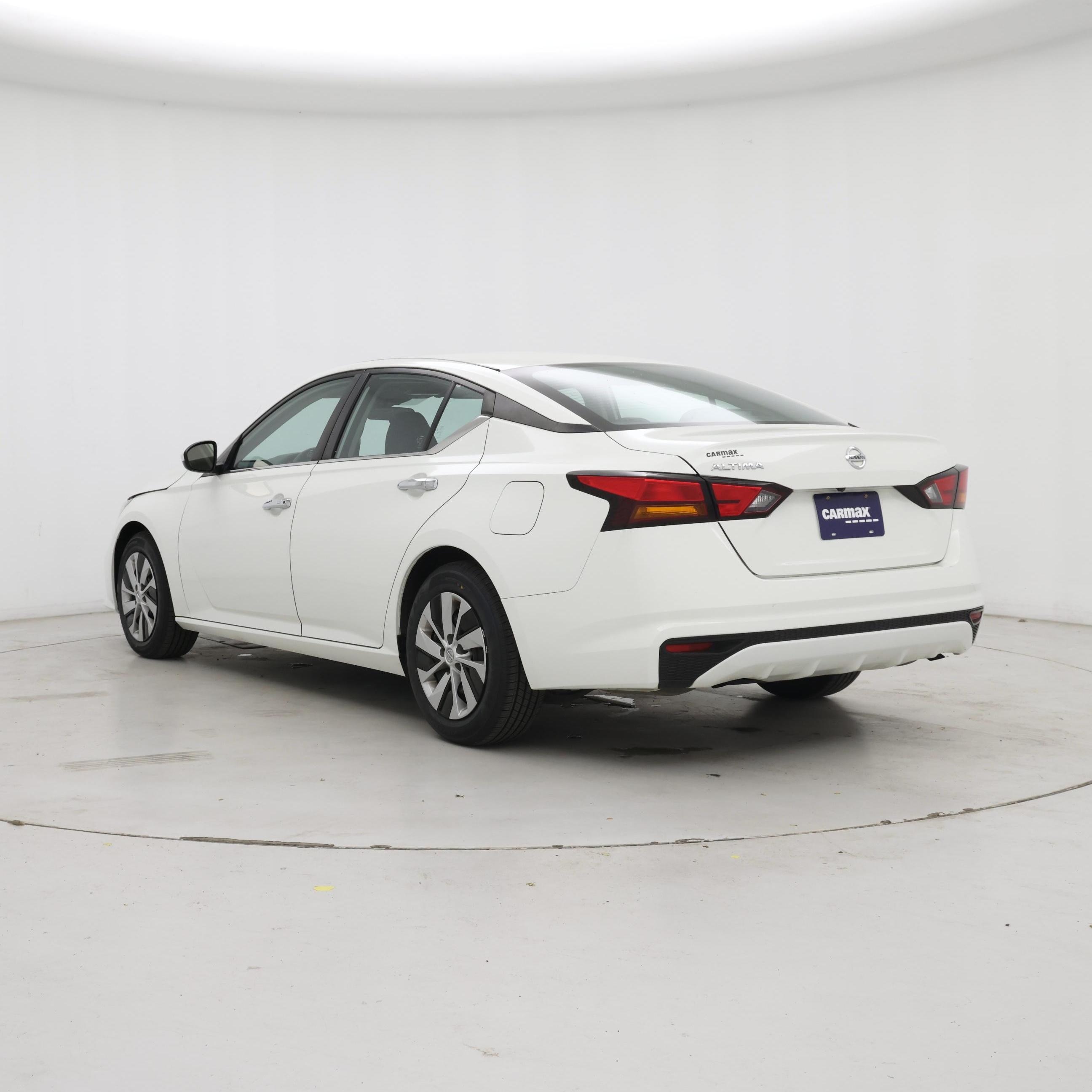 Thumbnail: 2022 Nissan Altima - 2