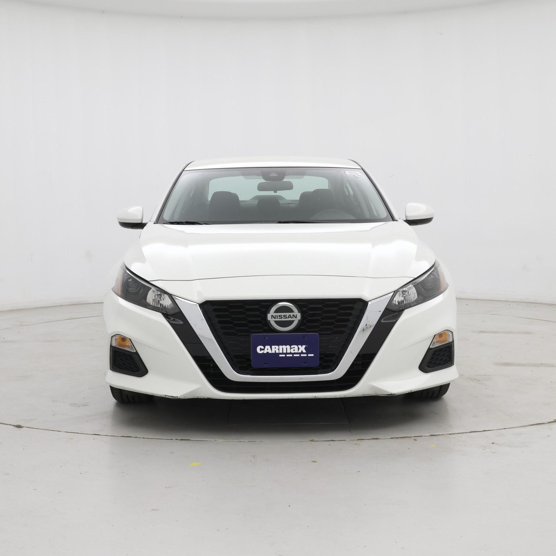 Thumbnail: 2022 Nissan Altima - 5