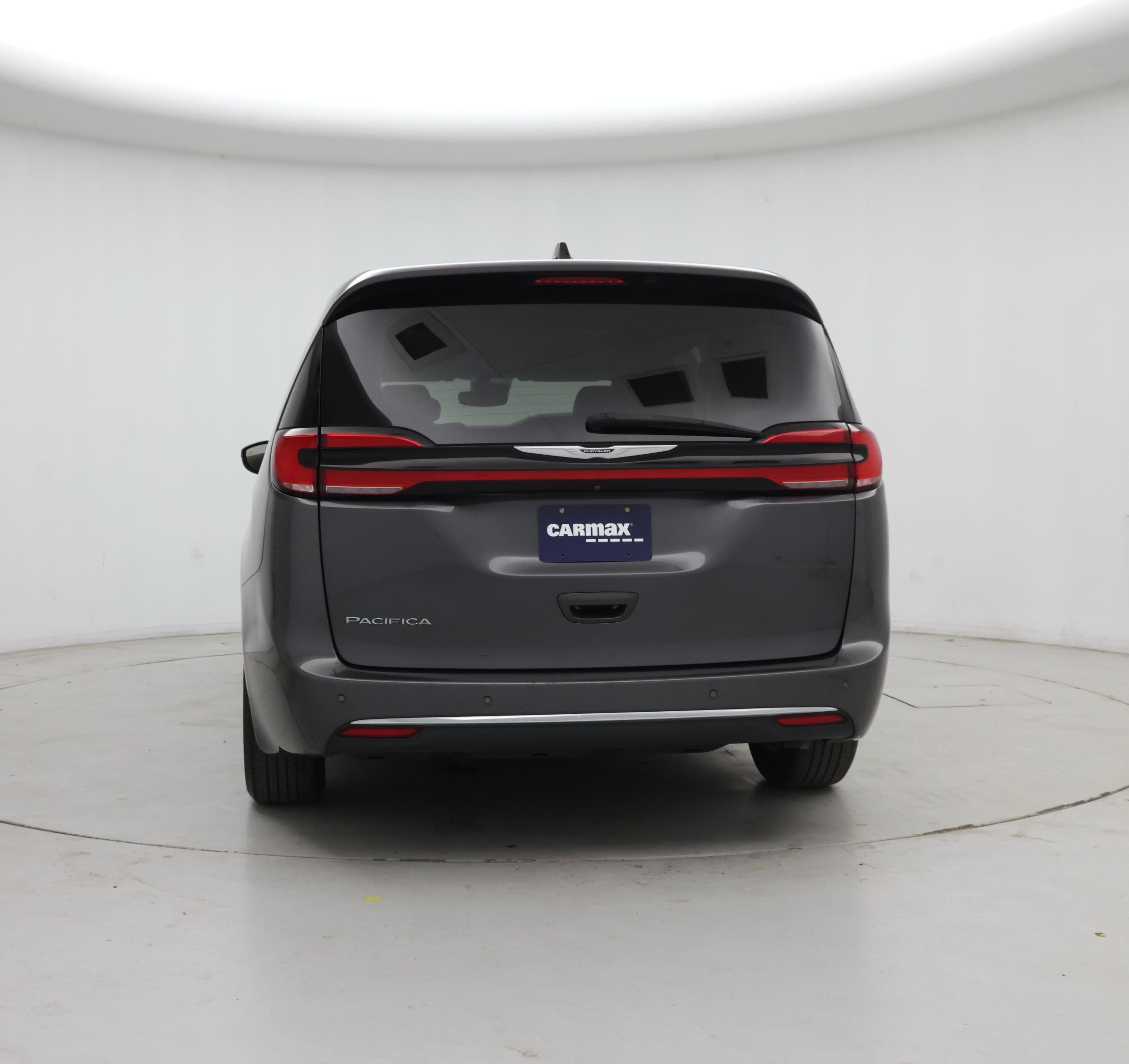 Thumbnail: 2023 Chrysler Pacifica - 6