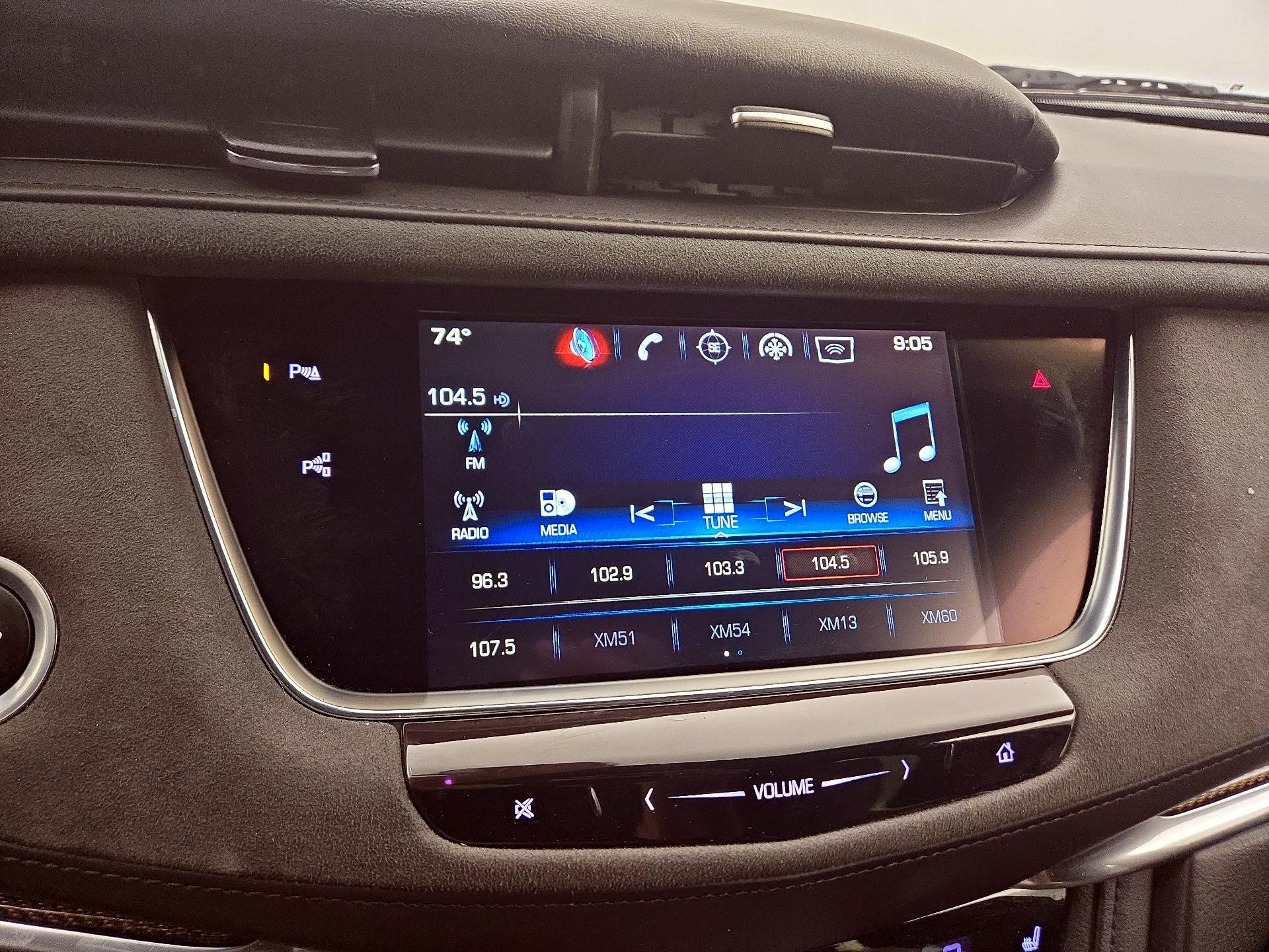 Thumbnail: 2018 Cadillac XT5 - 16