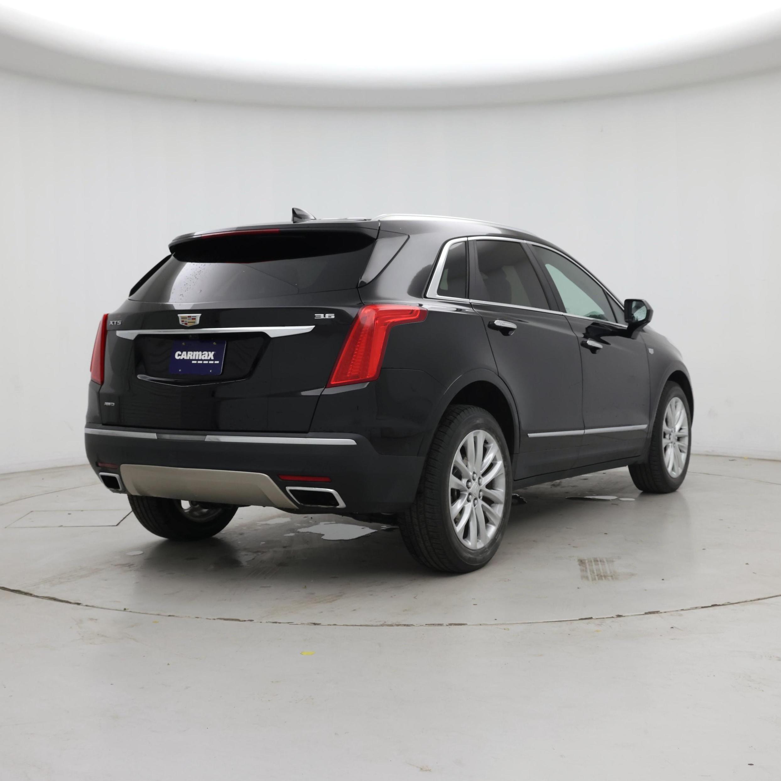 Thumbnail: 2018 Cadillac XT5 - 8