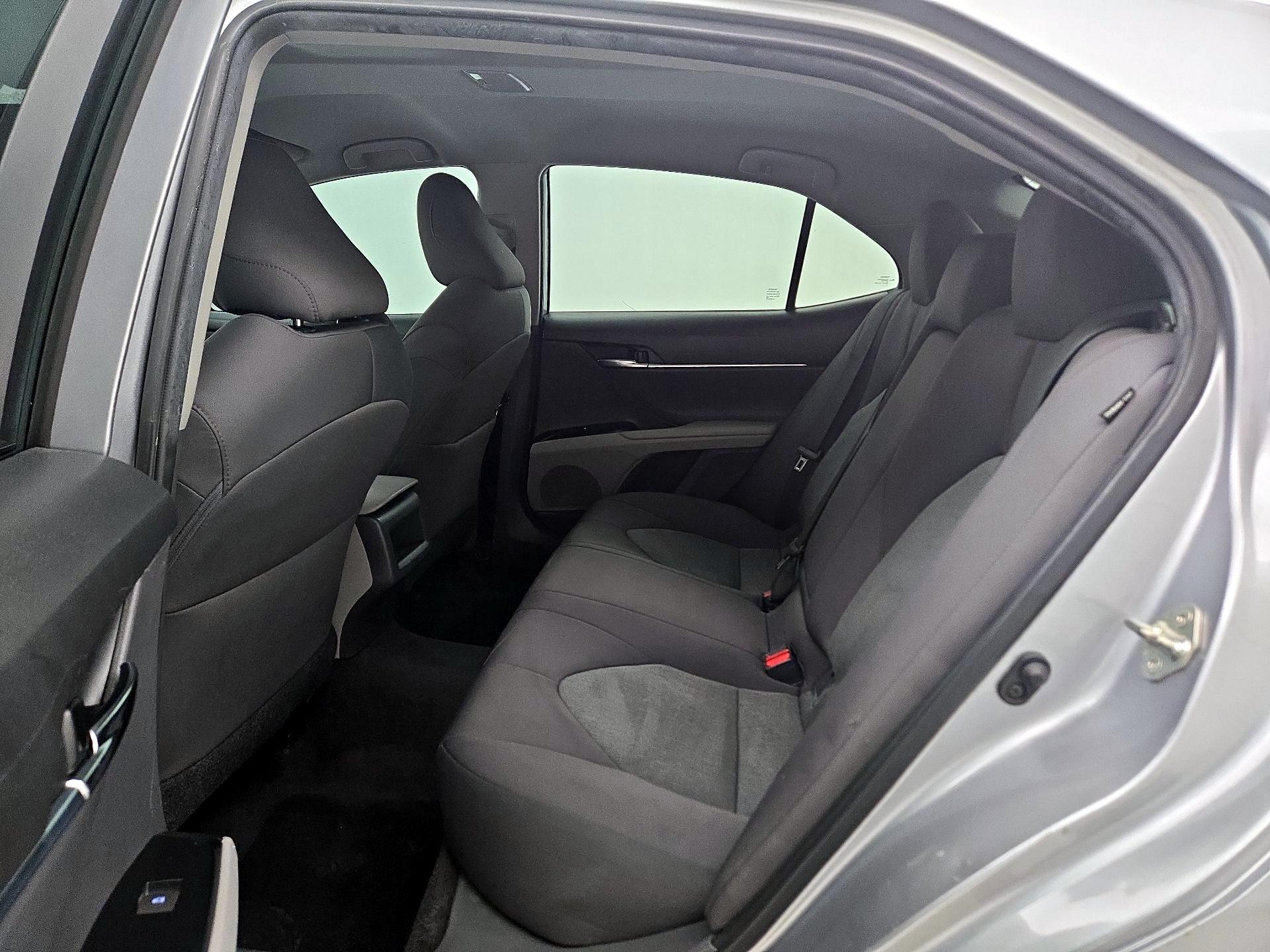 Thumbnail: 2020 Toyota Camry - 19