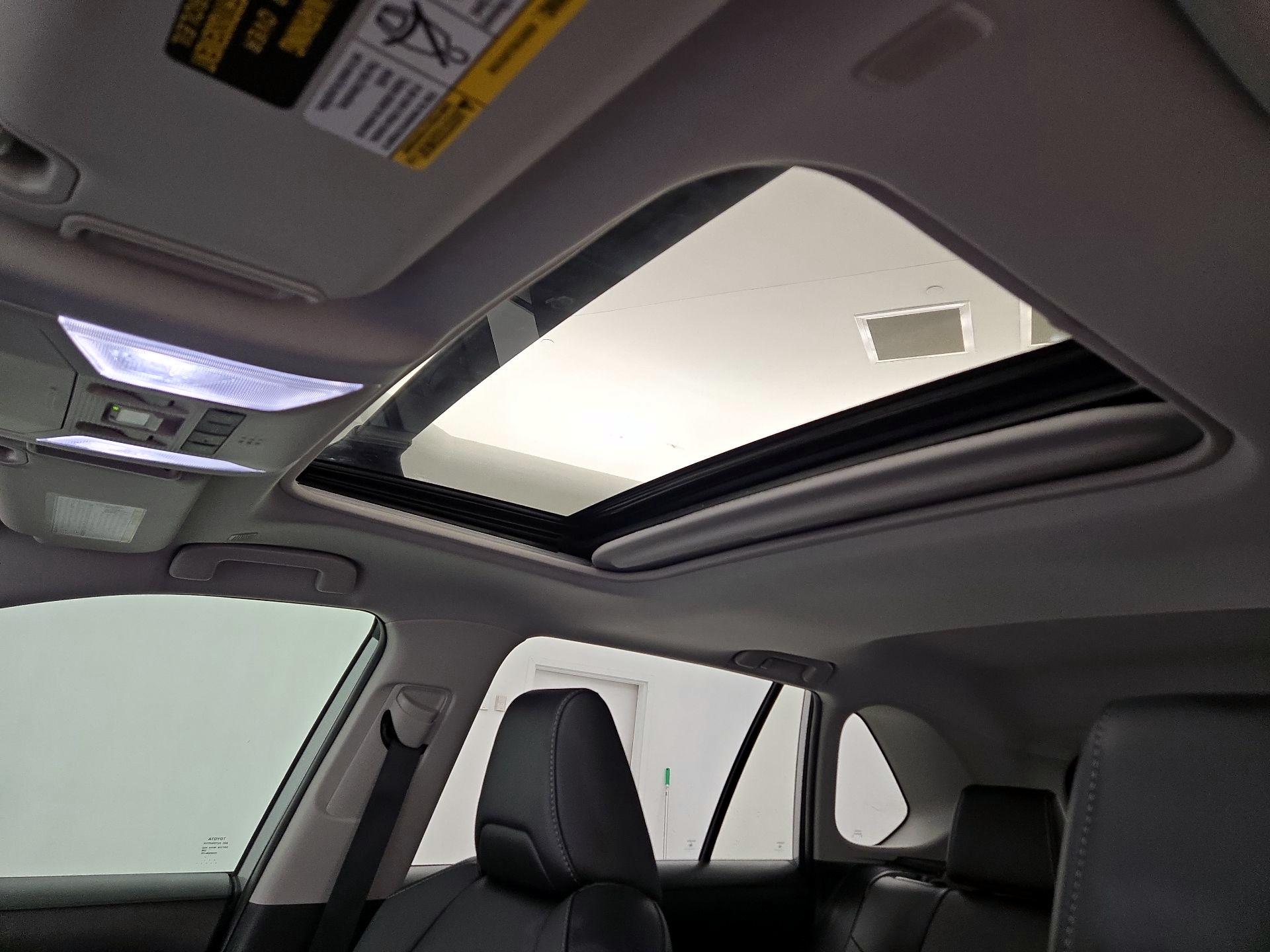 Thumbnail: 2024 Toyota RAV4 - 19