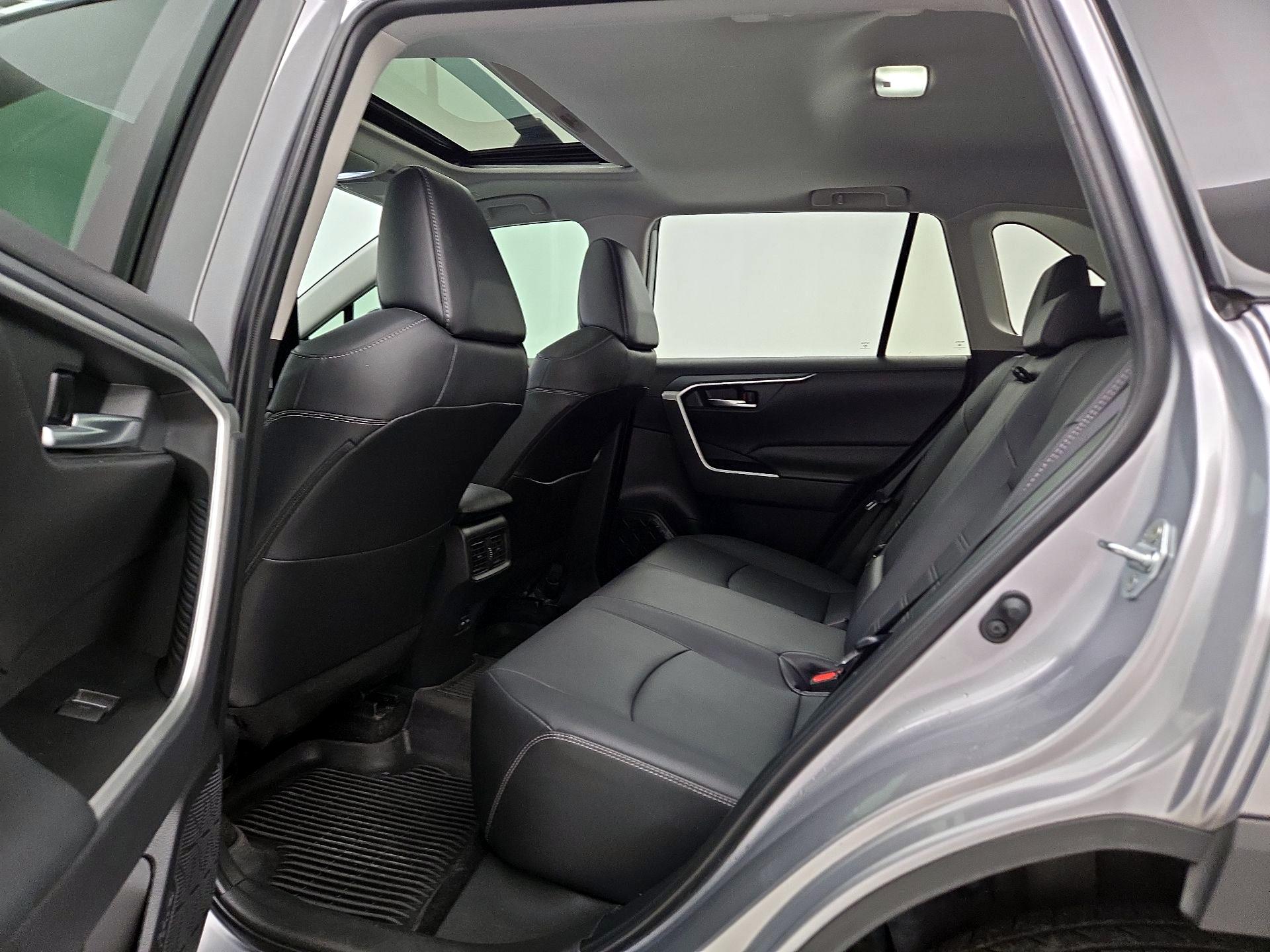 Thumbnail: 2024 Toyota RAV4 - 20