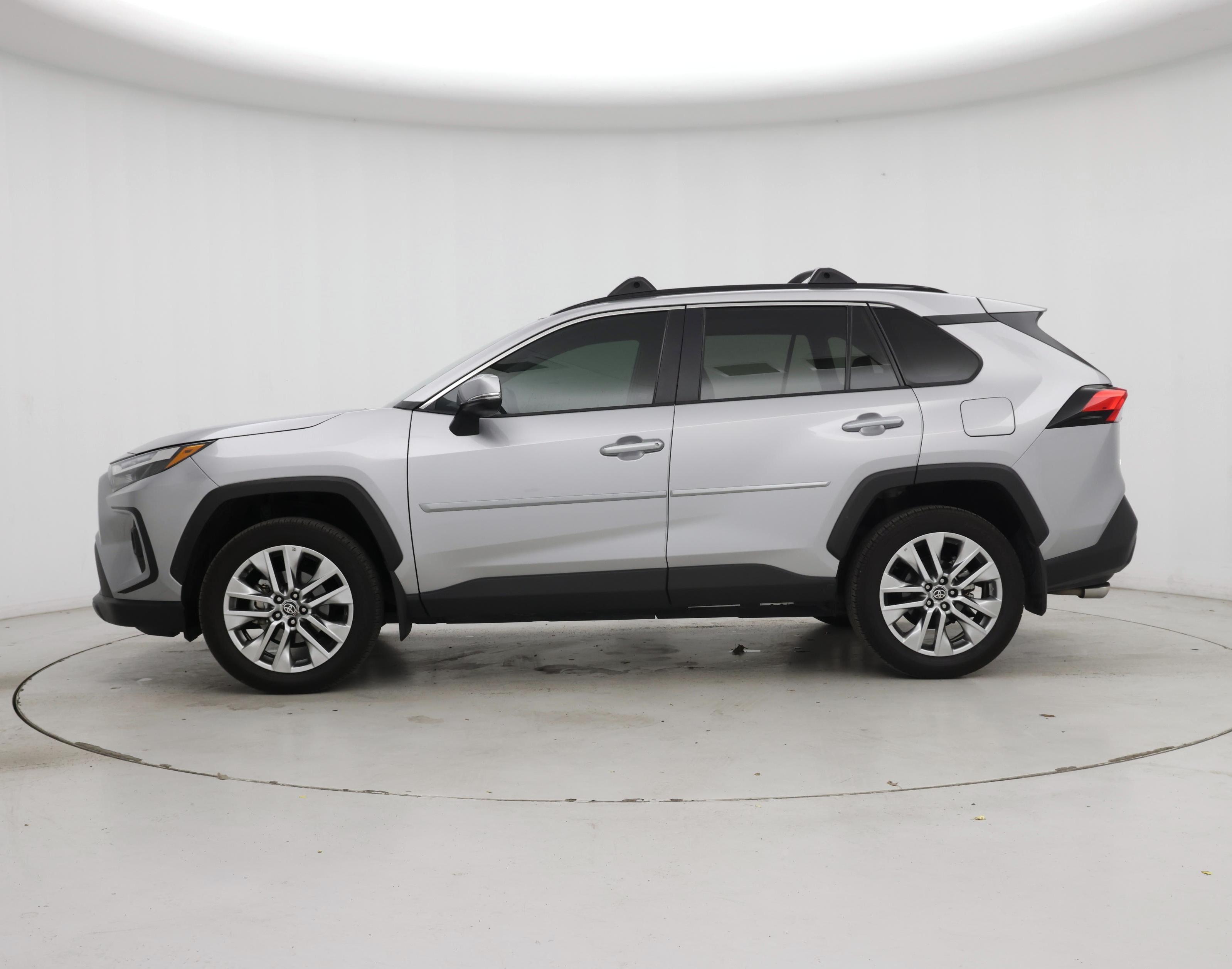 Thumbnail: 2024 Toyota RAV4 - 3