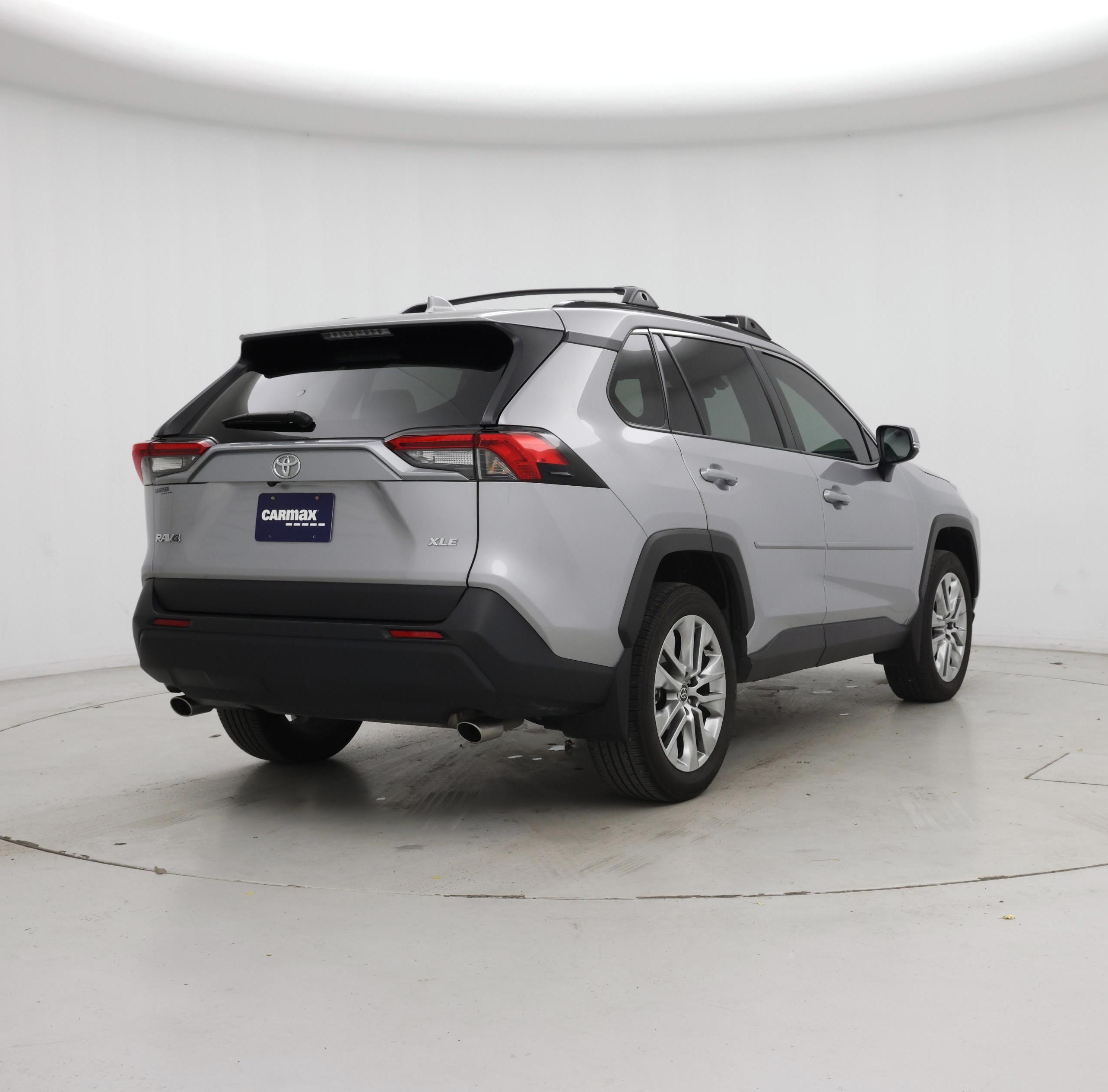 Thumbnail: 2024 Toyota RAV4 - 8