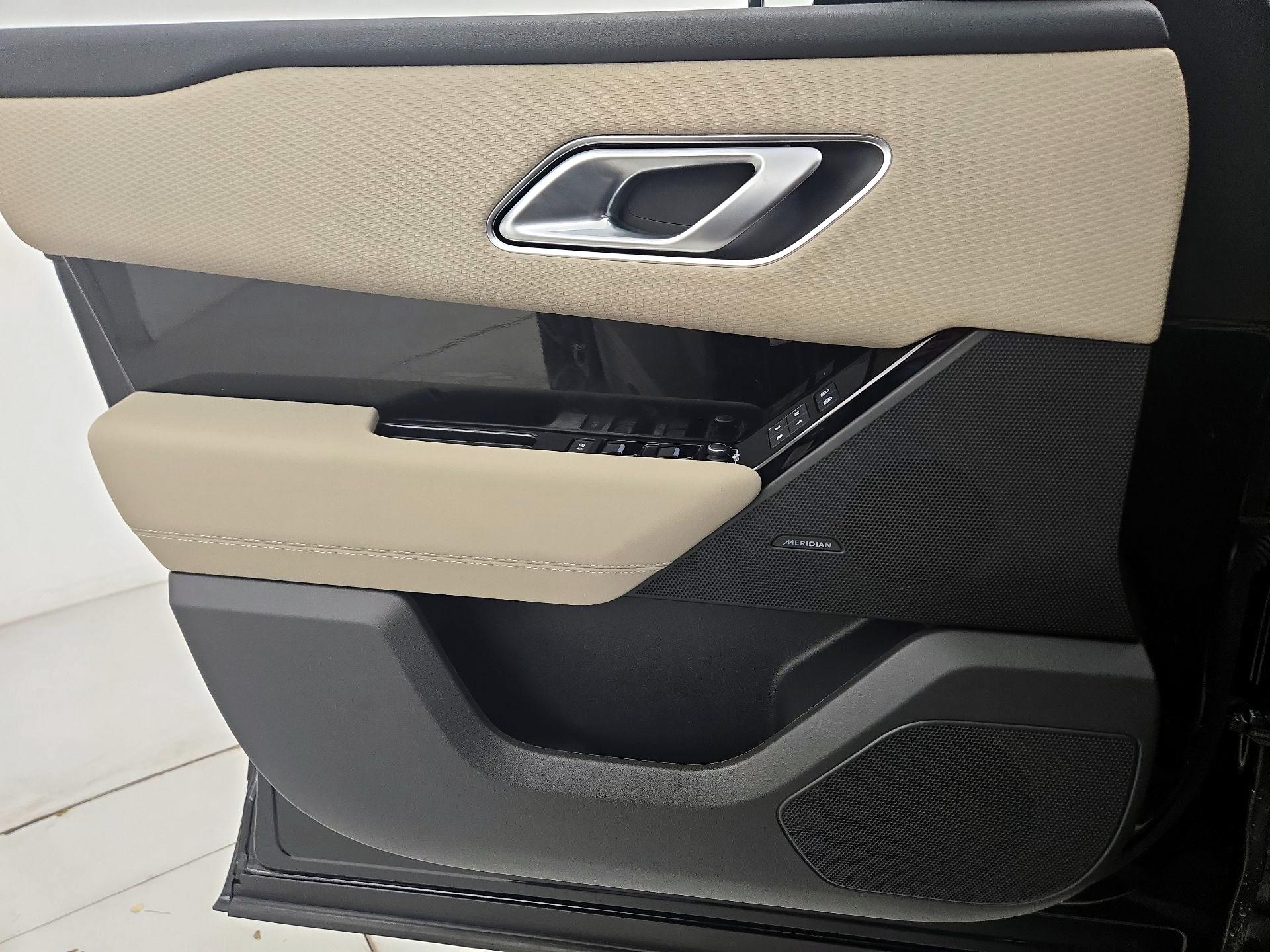 Thumbnail: 2023 Land Rover Range Rover Velar - 12