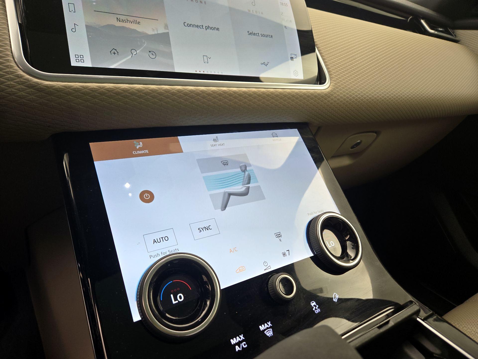 Thumbnail: 2023 Land Rover Range Rover Velar - 16