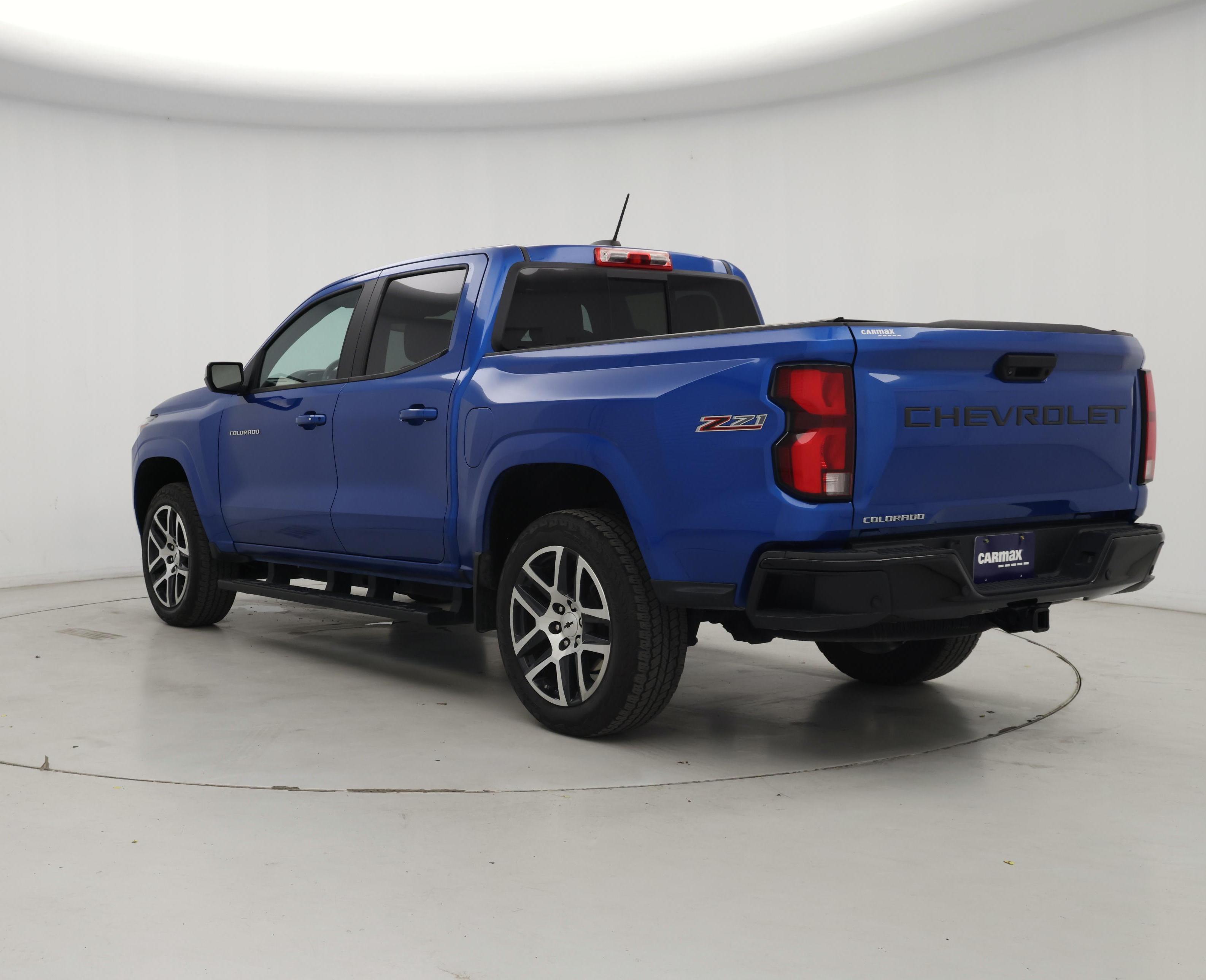 Thumbnail: 2023 Chevrolet Colorado - 2