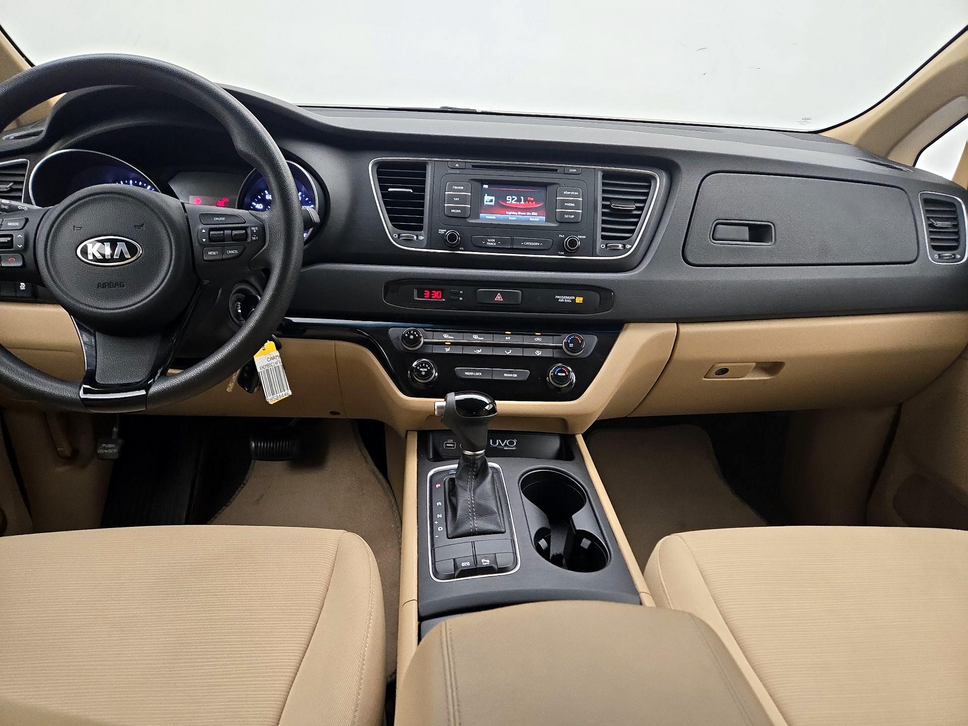 Thumbnail: 2015 Kia Sedona - 9