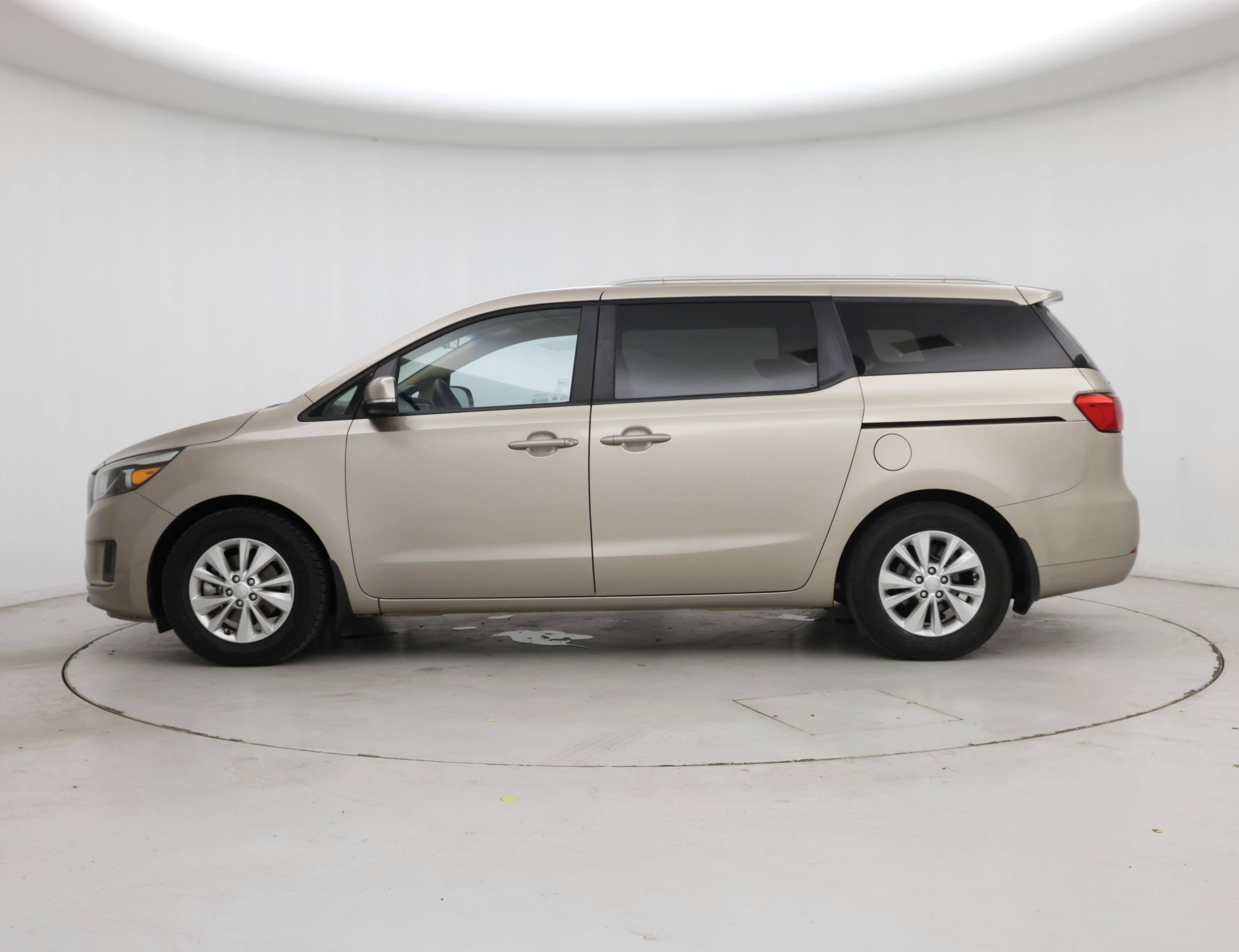 Thumbnail: 2015 Kia Sedona - 3