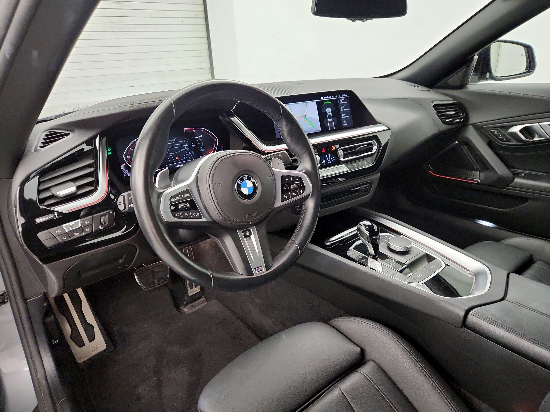 Thumbnail: 2025 BMW Z4 - 9