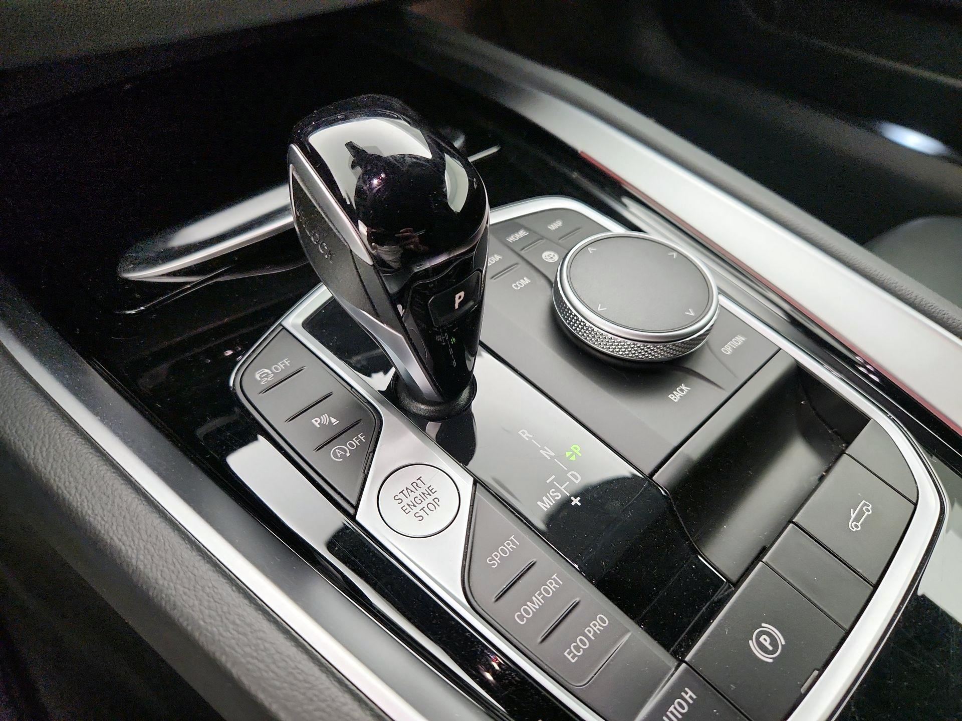 Thumbnail: 2025 BMW Z4 - 17