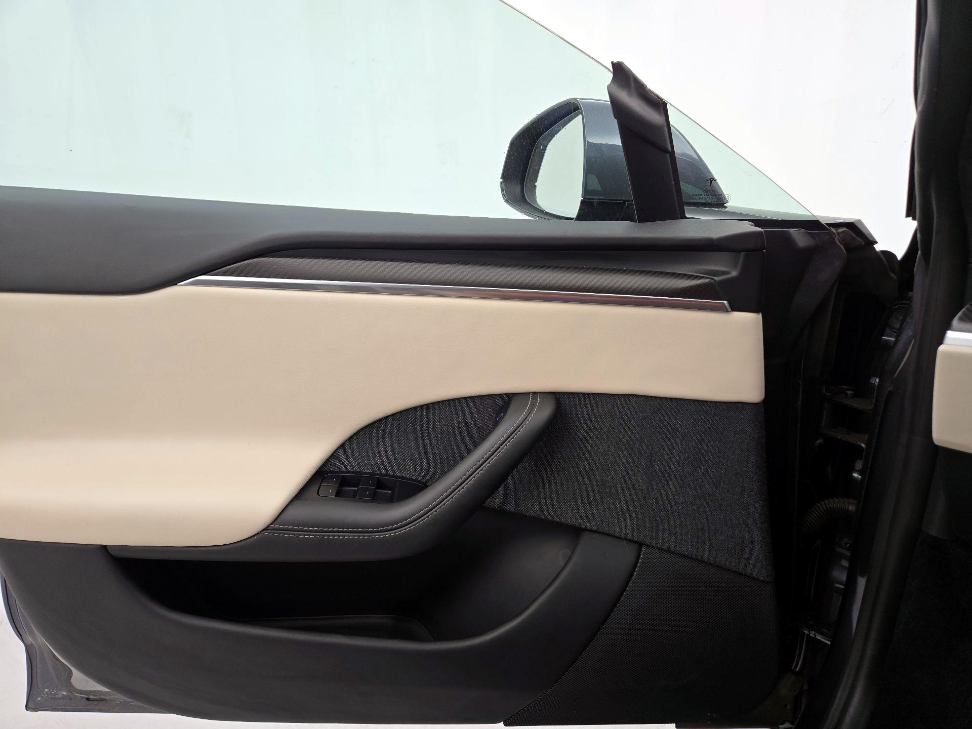 Thumbnail: 2021 Tesla Model S - 12