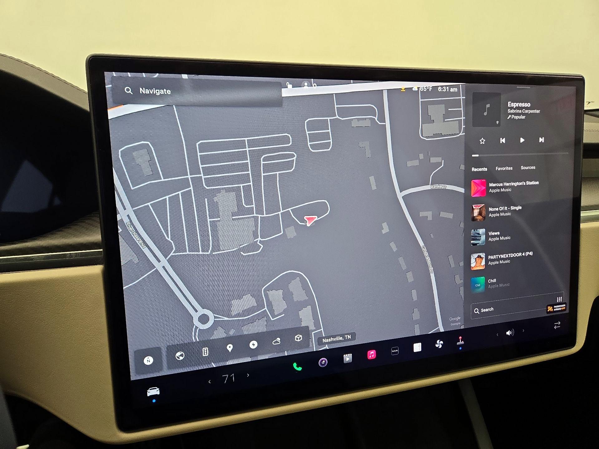 Thumbnail: 2021 Tesla Model S - 13