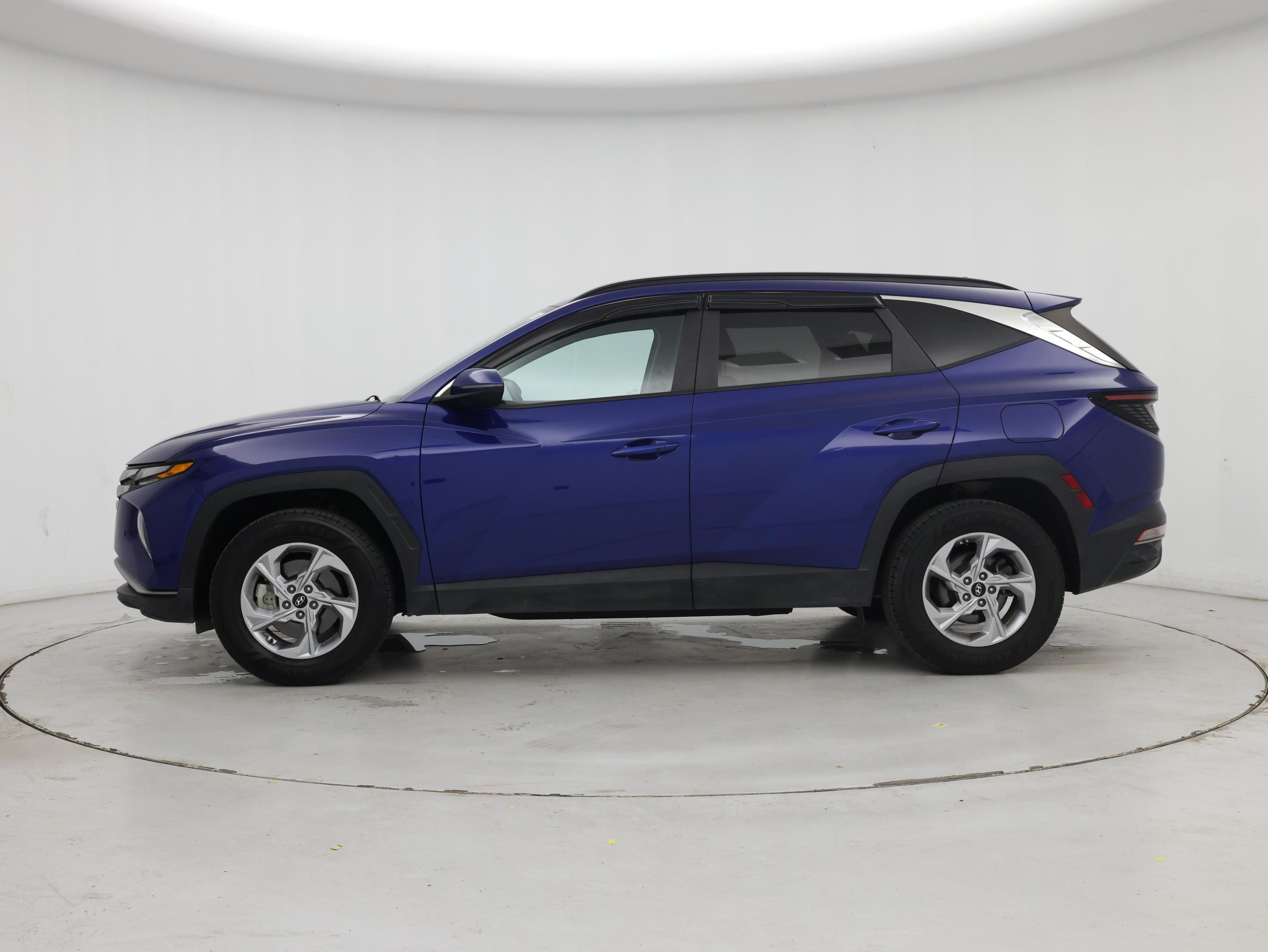 Thumbnail: 2022 Hyundai Tucson - 3