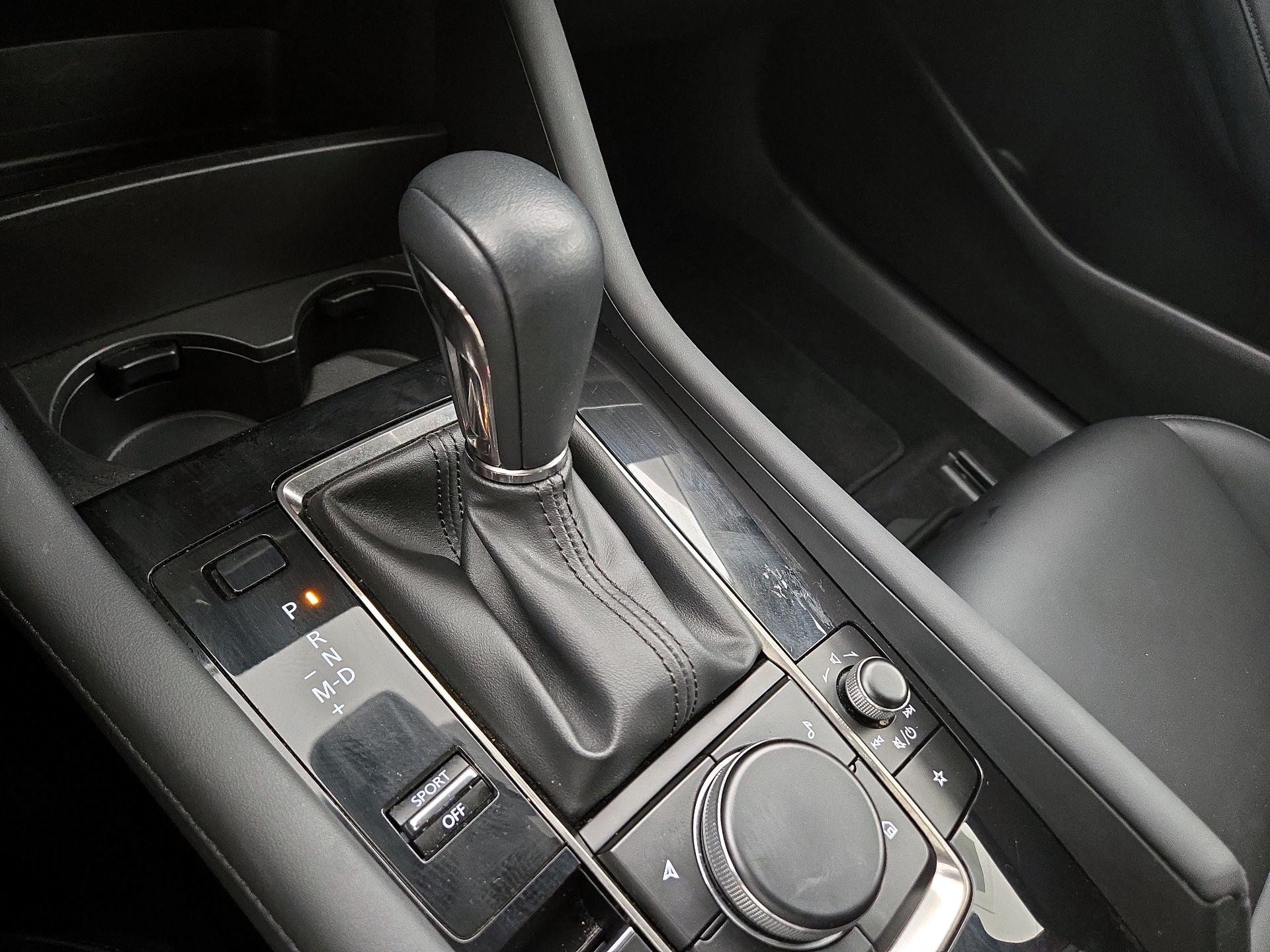 Thumbnail: 2019 Mazda Mazda3 - 17