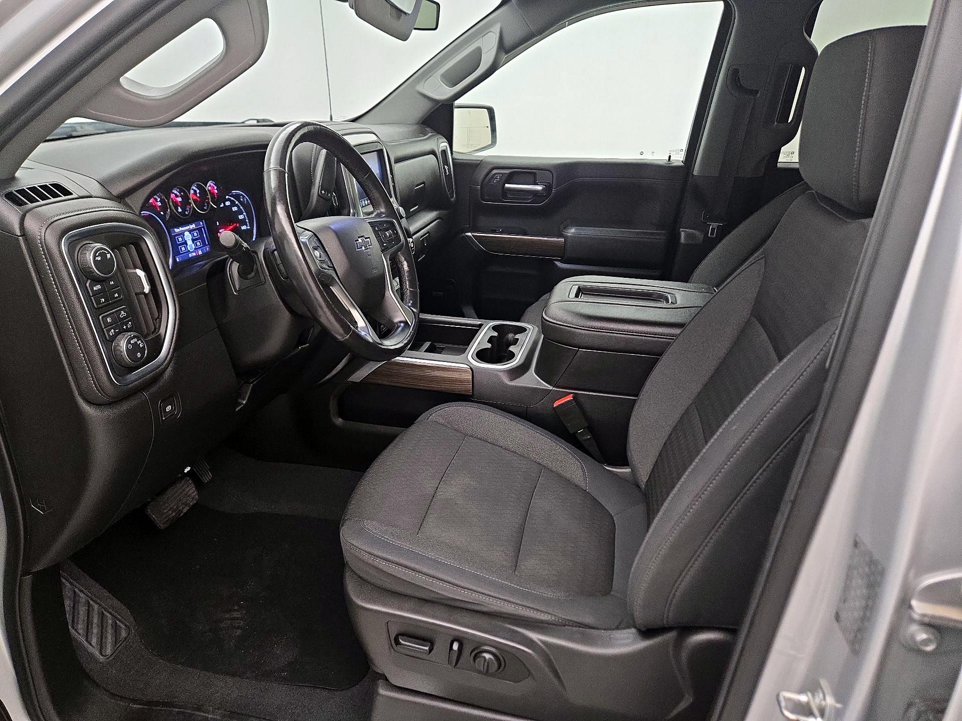 Thumbnail: 2019 Chevrolet Silverado 1500 - 11