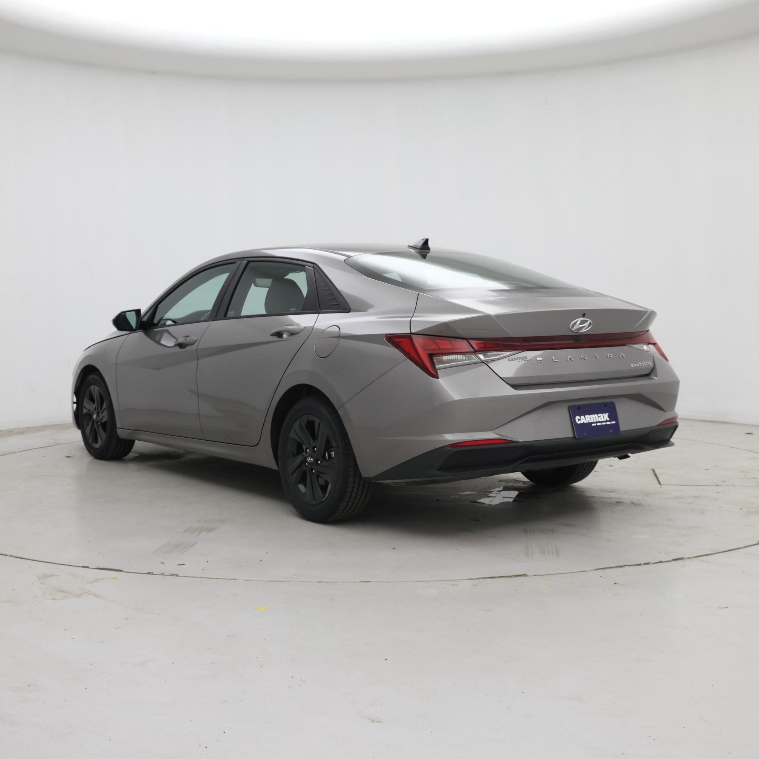 Thumbnail: 2021 Hyundai Elantra - 2