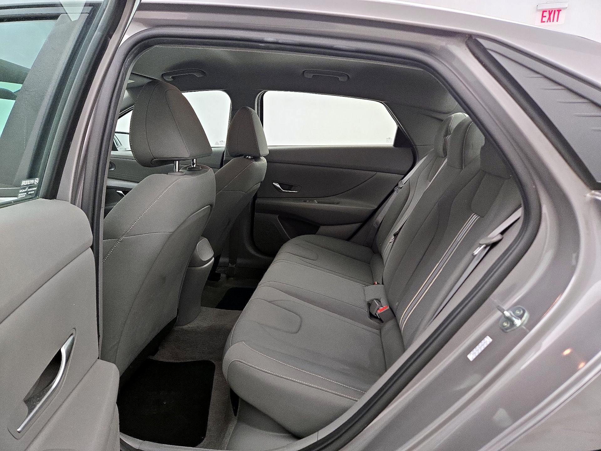 Thumbnail: 2021 Hyundai Elantra - 19