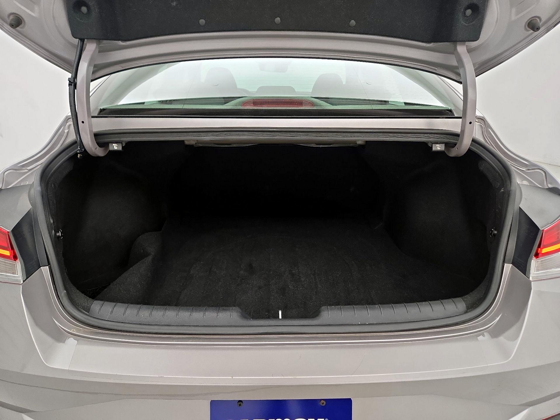 Thumbnail: 2021 Hyundai Elantra - 20