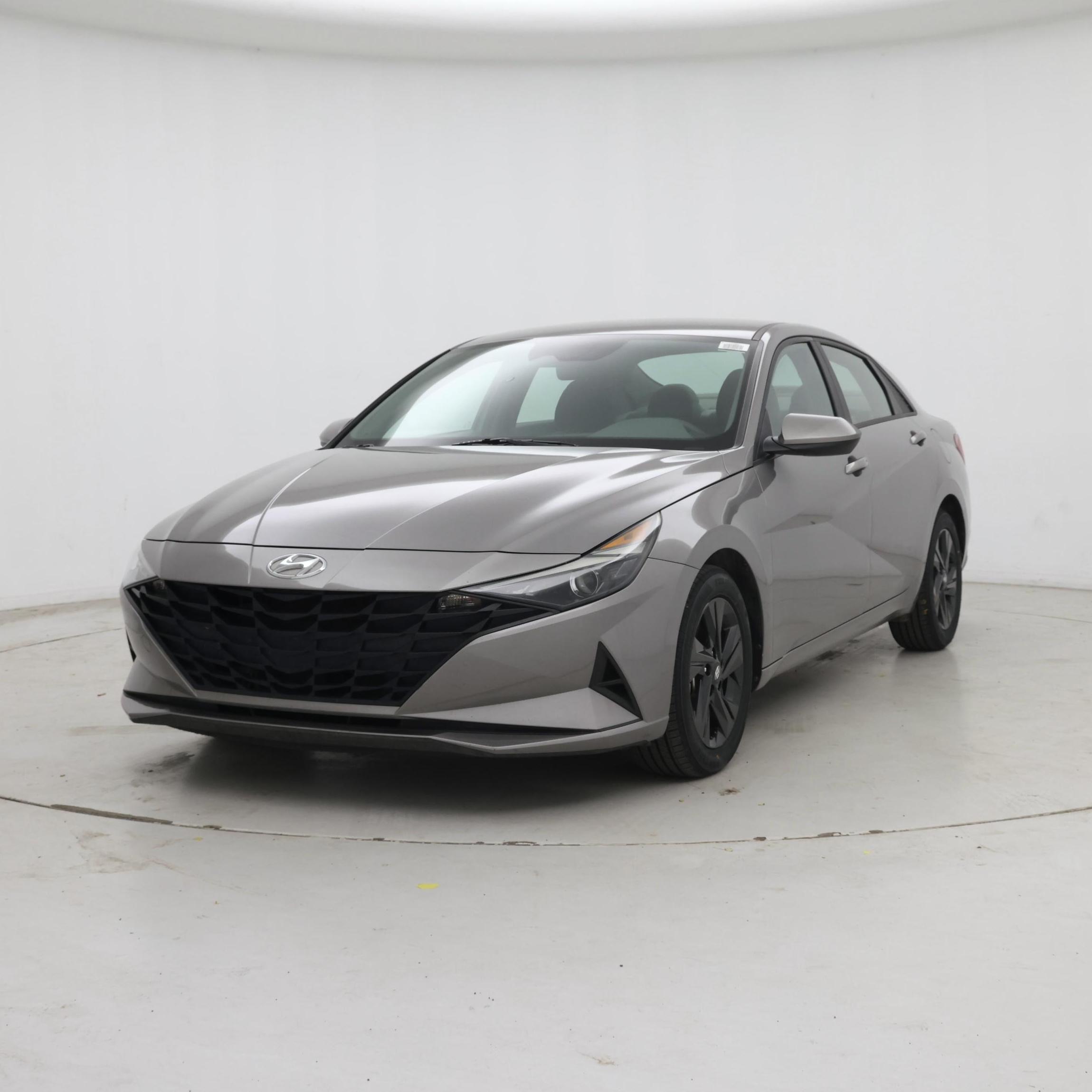 Thumbnail: 2021 Hyundai Elantra - 4