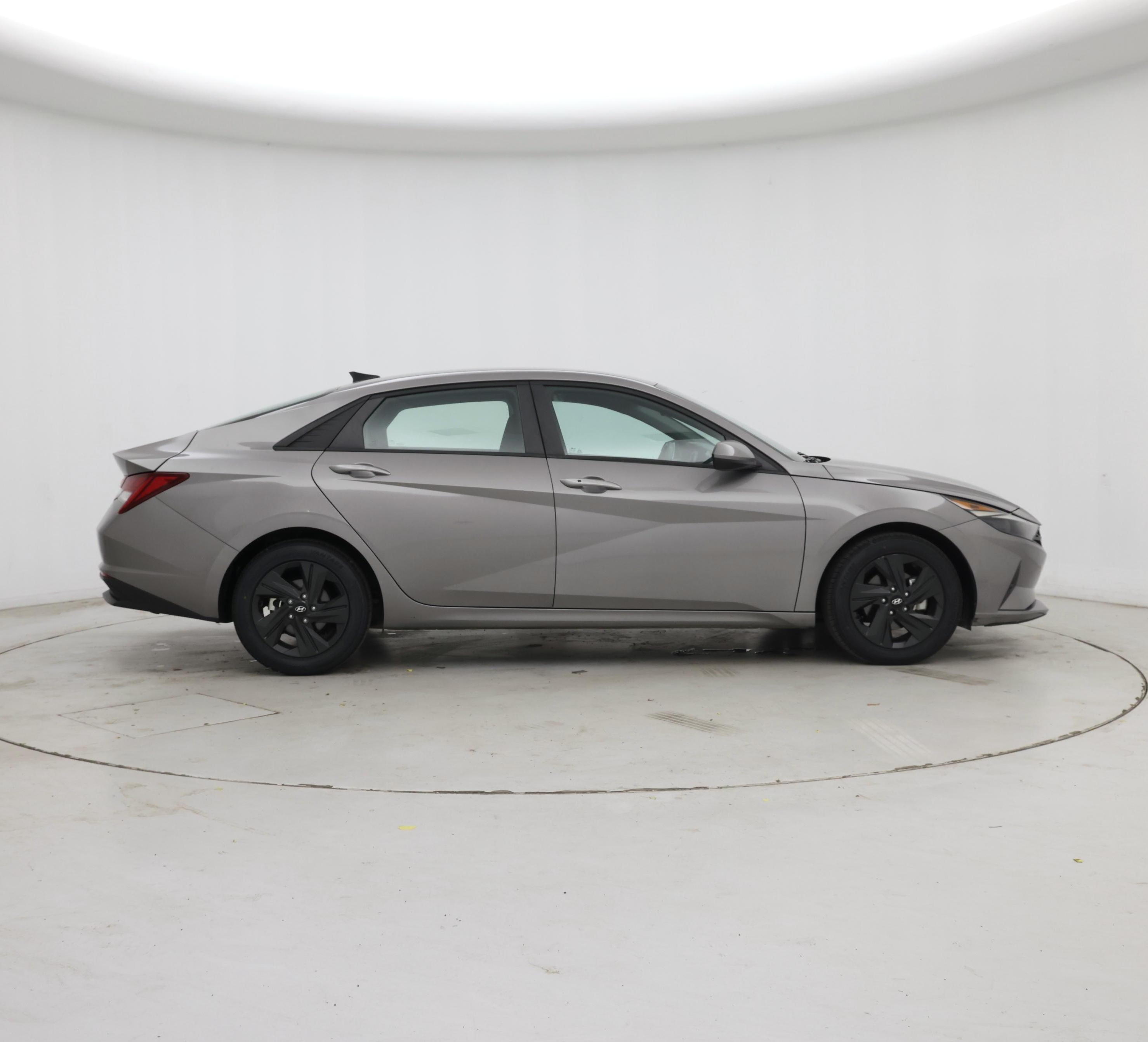 Thumbnail: 2021 Hyundai Elantra - 7