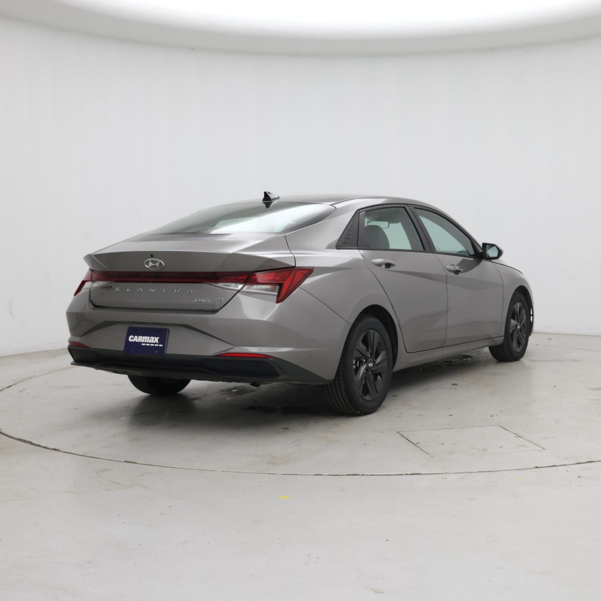 Thumbnail: 2021 Hyundai Elantra - 8