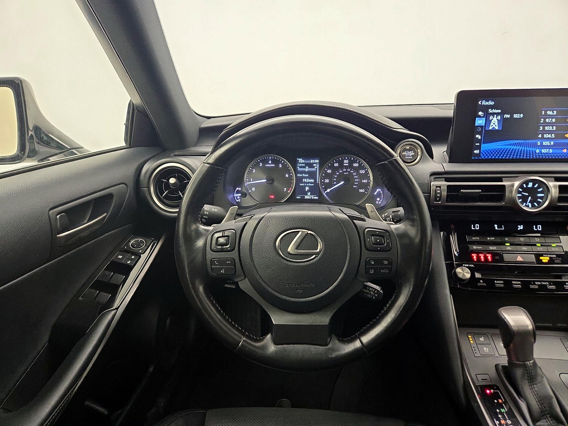 Thumbnail: 2021 Lexus IS - 10