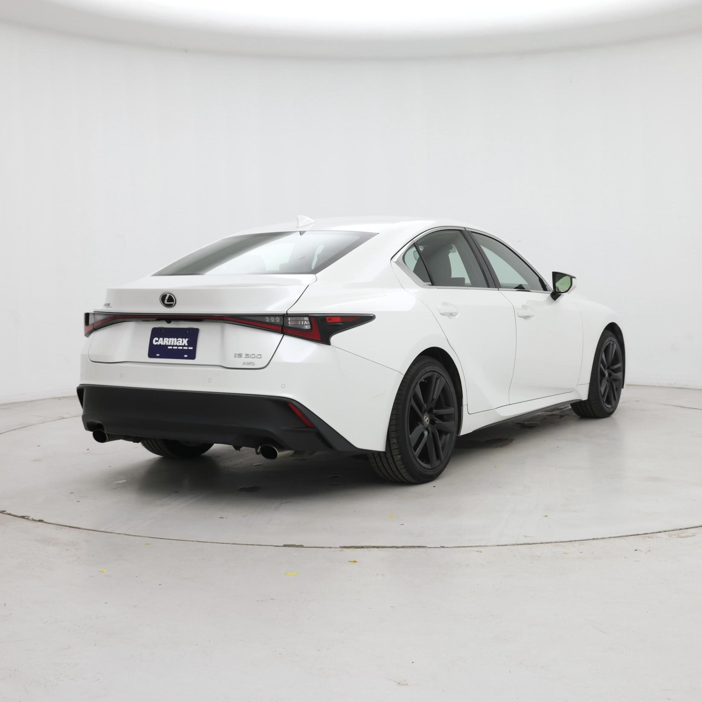 Thumbnail: 2021 Lexus IS - 8