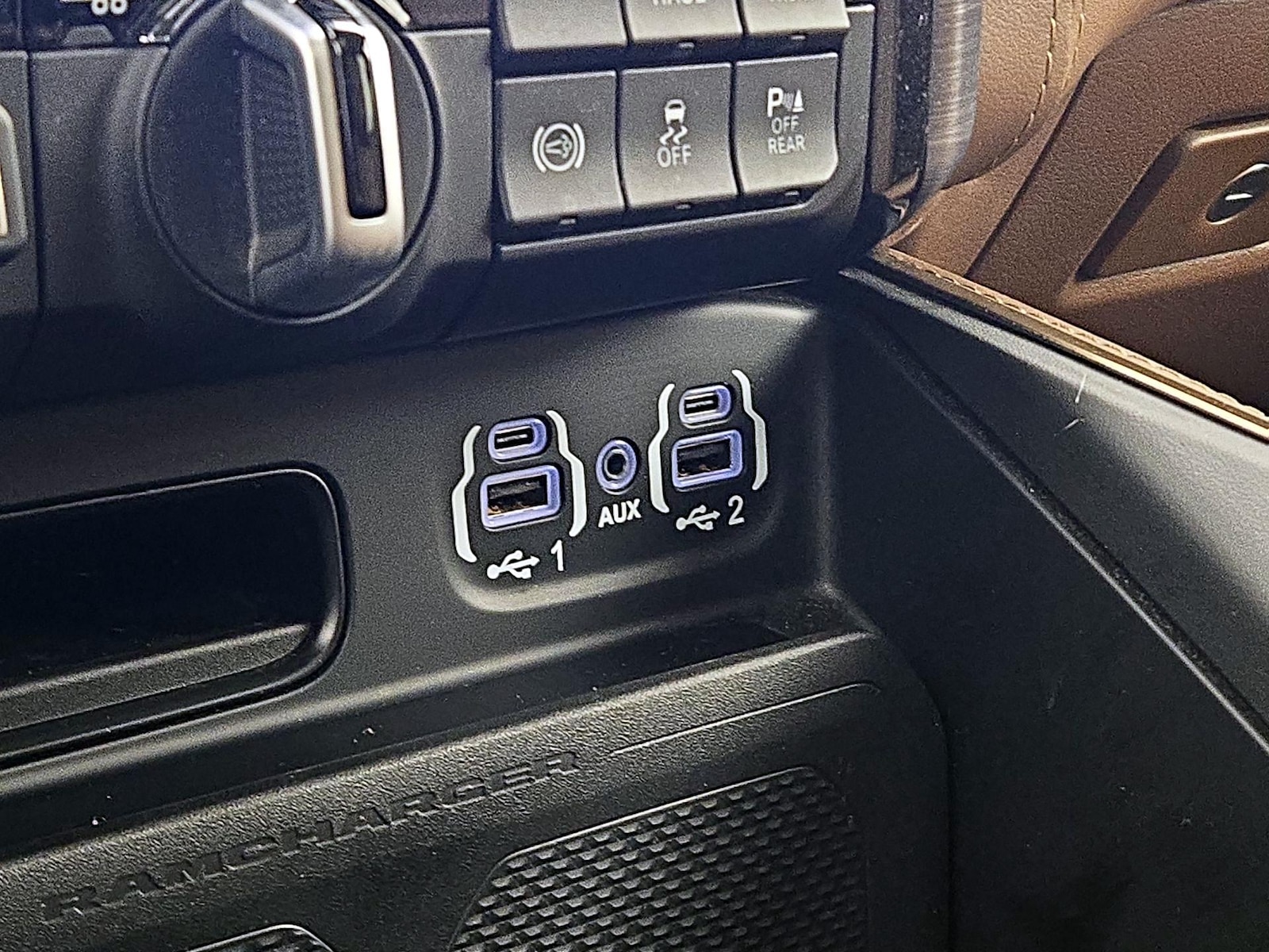 2024 RAM Ram 2500 Pickup Laramie Longhorn - Photo 19
