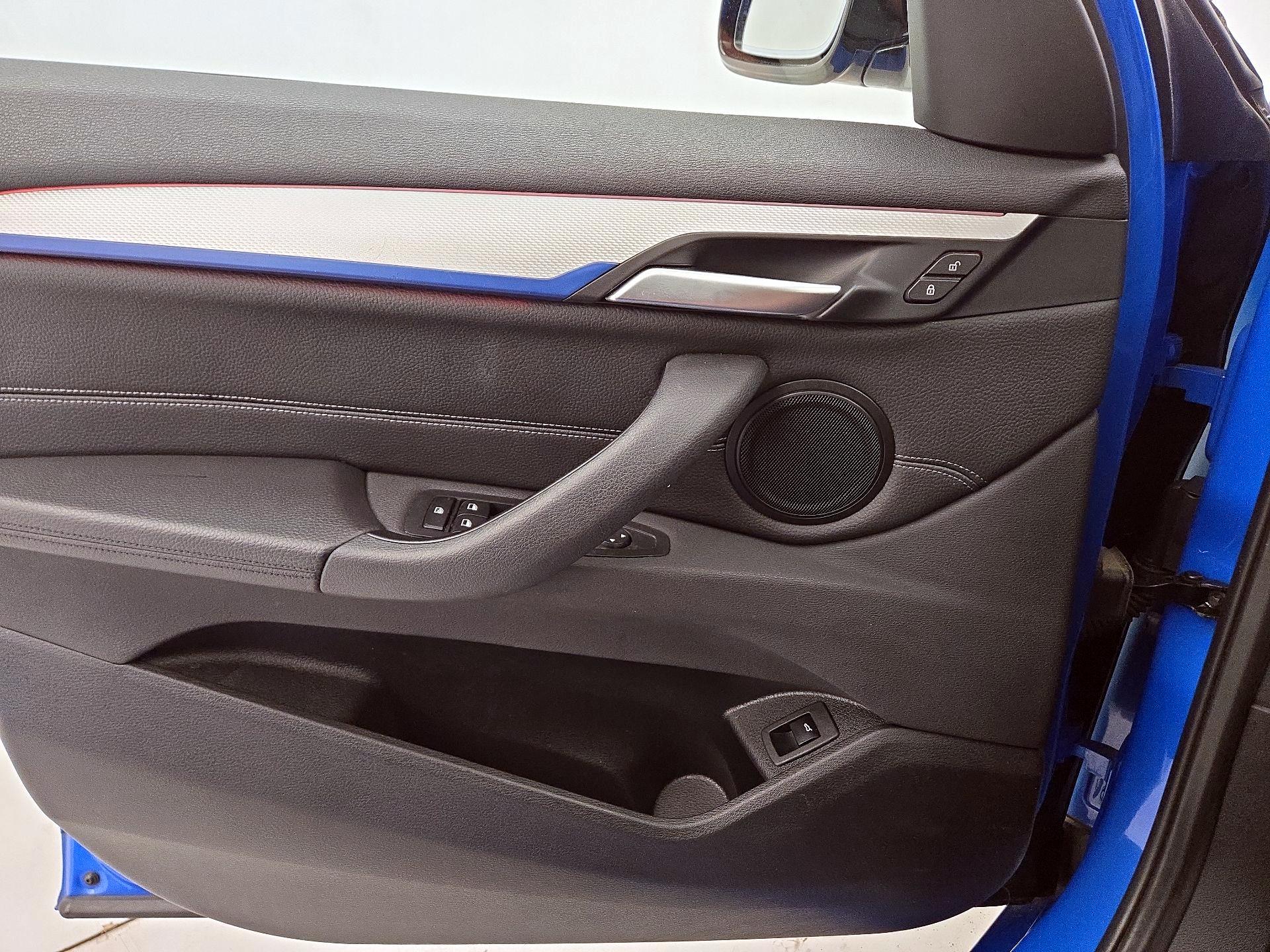 Thumbnail: 2021 BMW X1 - 12