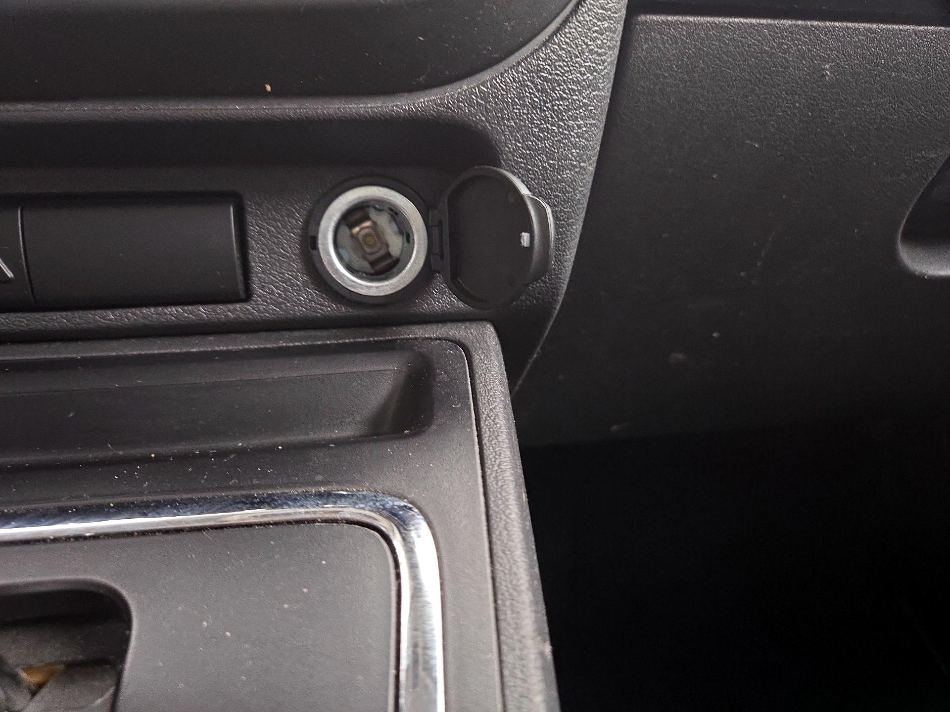 Thumbnail: 2017 Jeep Compass - 16