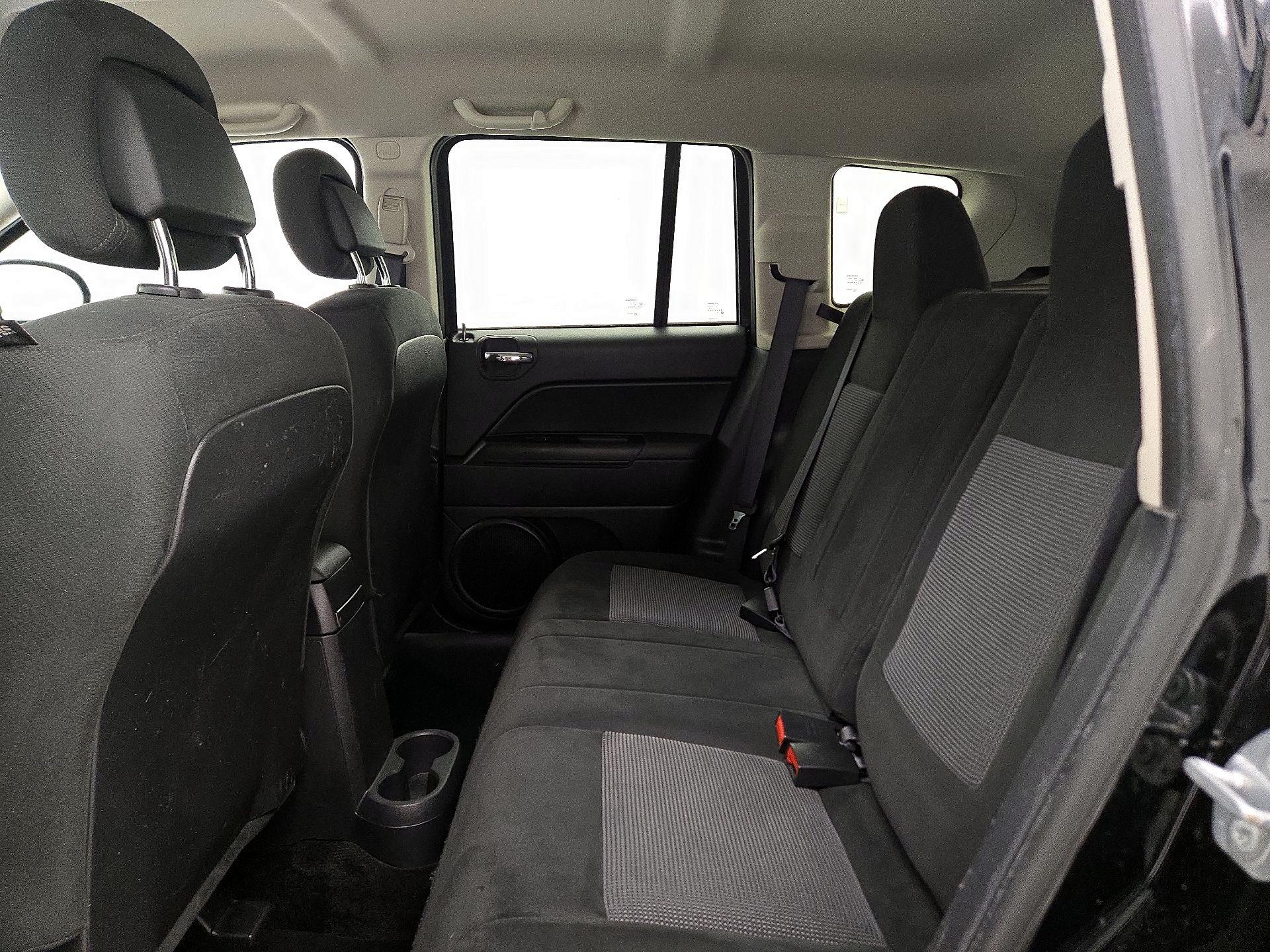 Thumbnail: 2017 Jeep Compass - 17