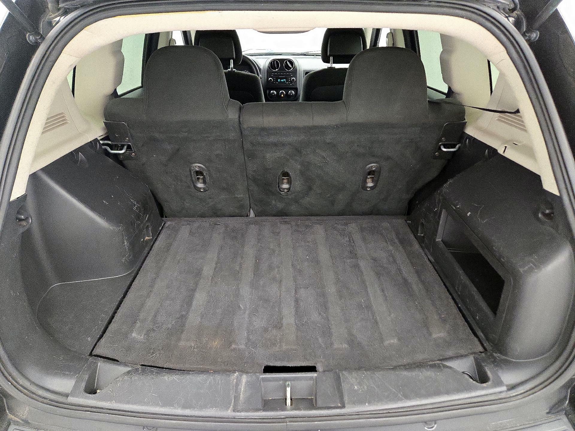 Thumbnail: 2017 Jeep Compass - 18