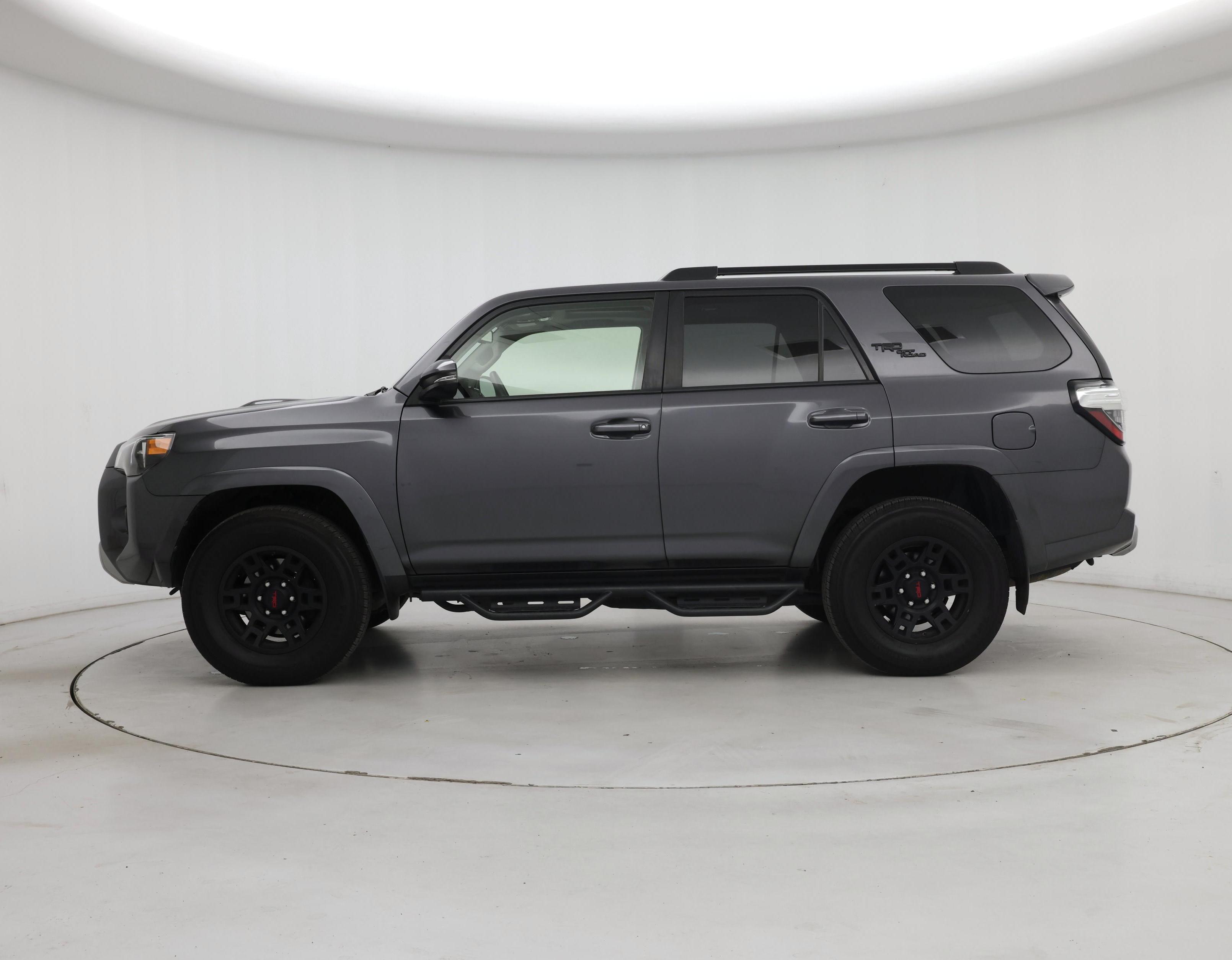 Thumbnail: 2021 Toyota 4Runner - 3