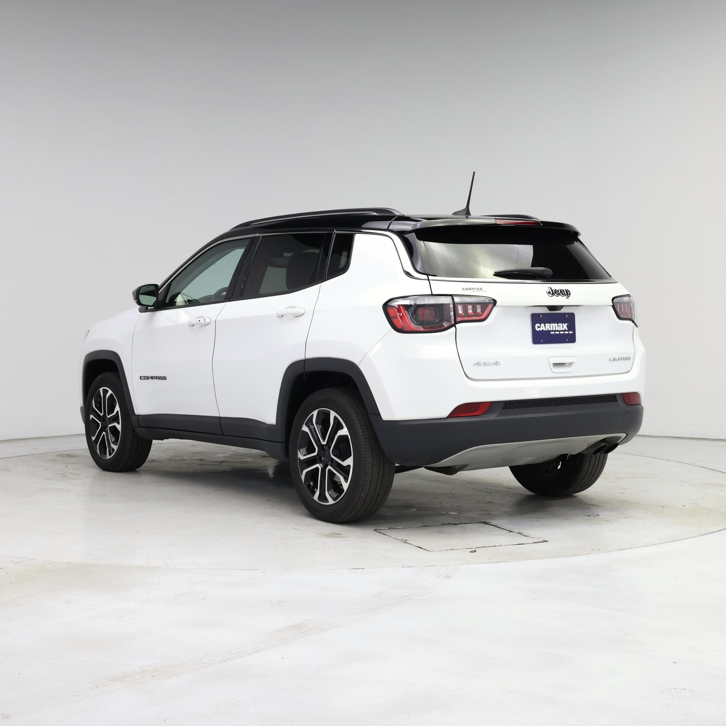 Thumbnail: 2022 Jeep Compass - 2