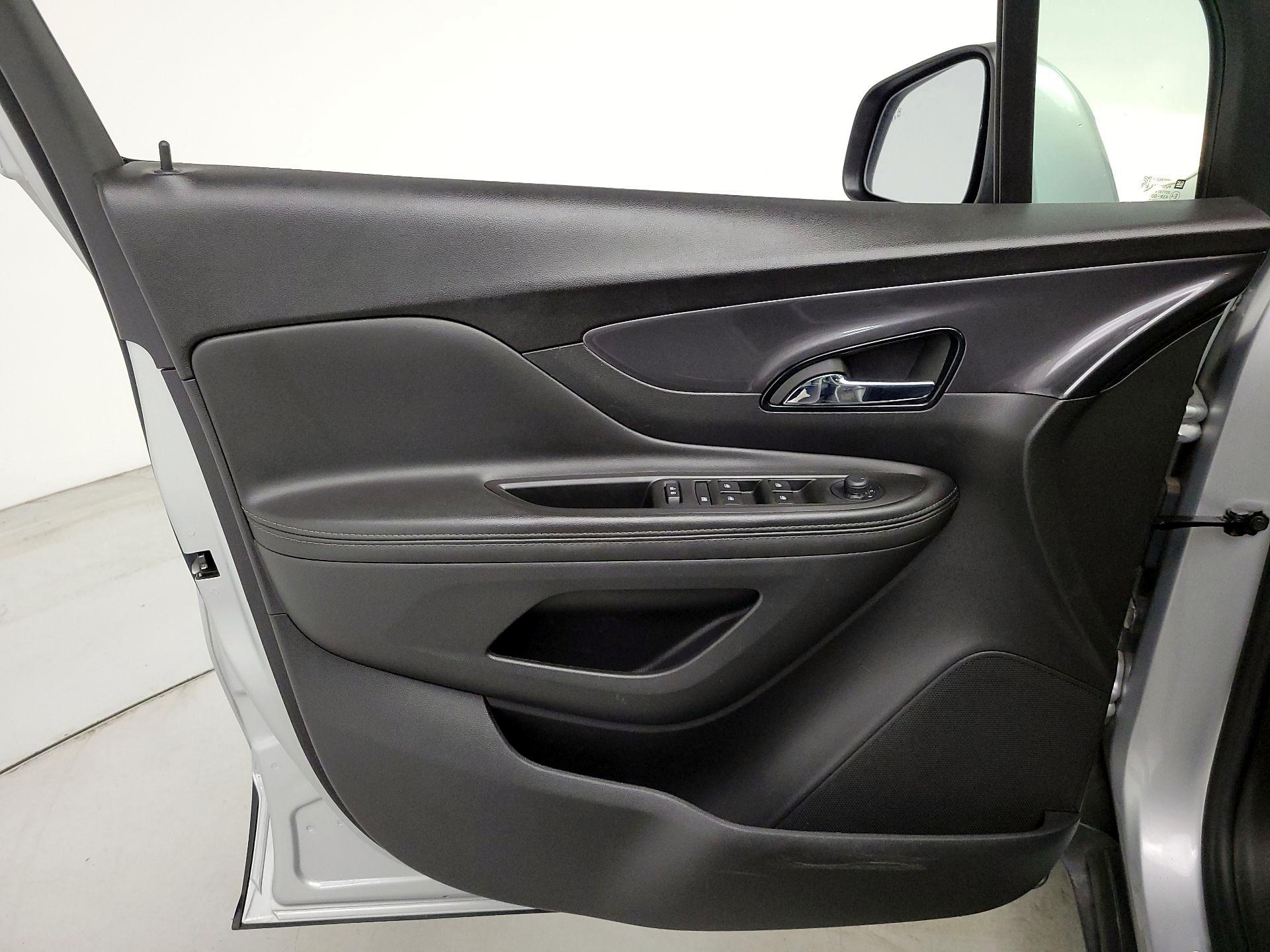 Thumbnail: 2022 Buick Encore - 12