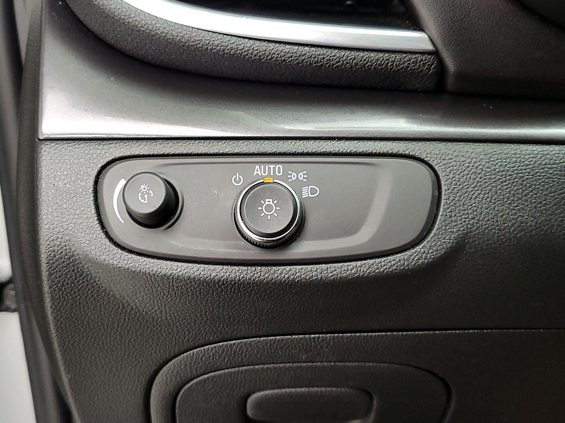 Thumbnail: 2022 Buick Encore - 13