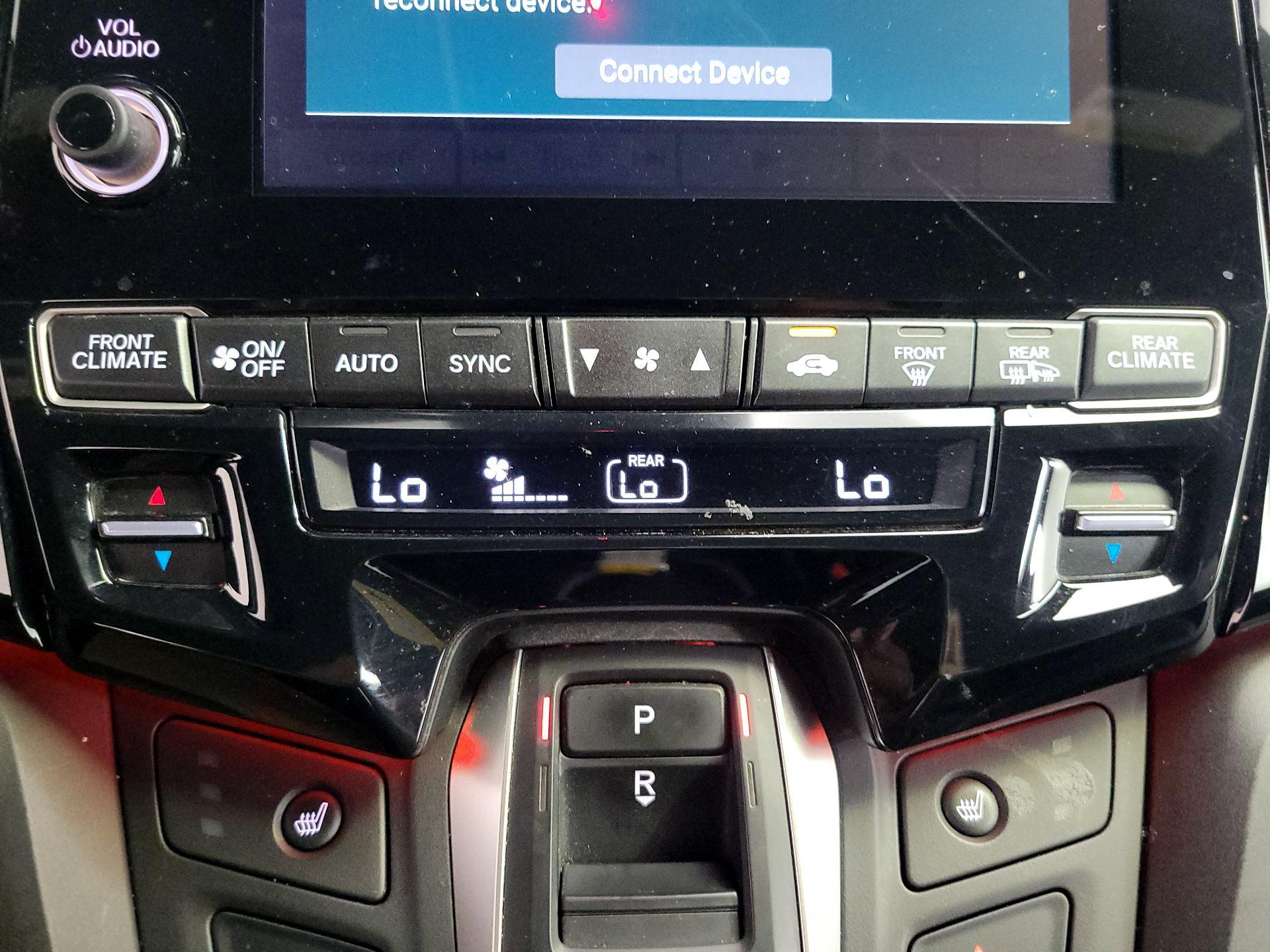 Thumbnail: 2023 Honda Odyssey - 16